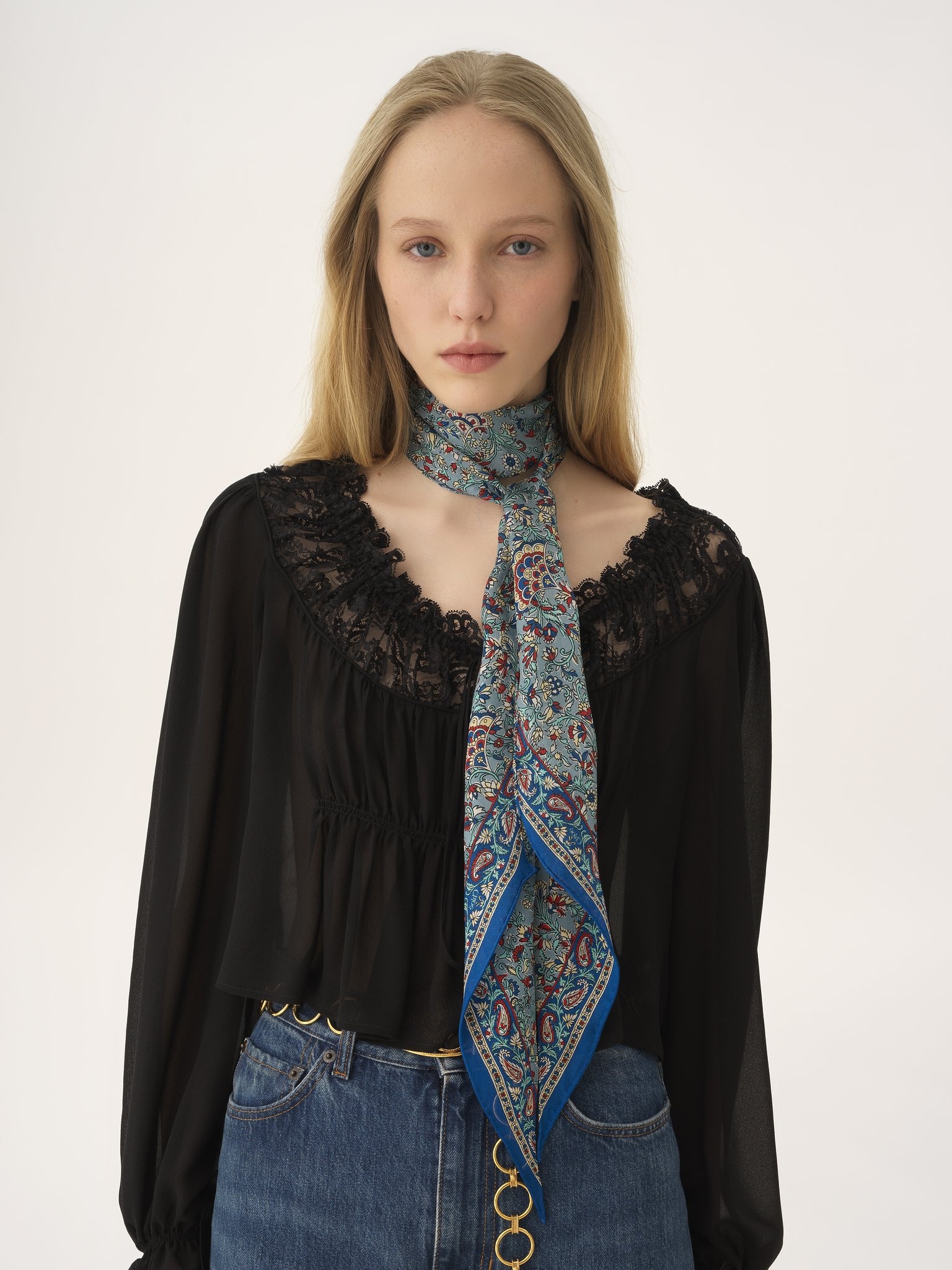 THE CHLOÉ PAISLEY BANDEAU SCARF IN SILK CHARMEUSE - 5