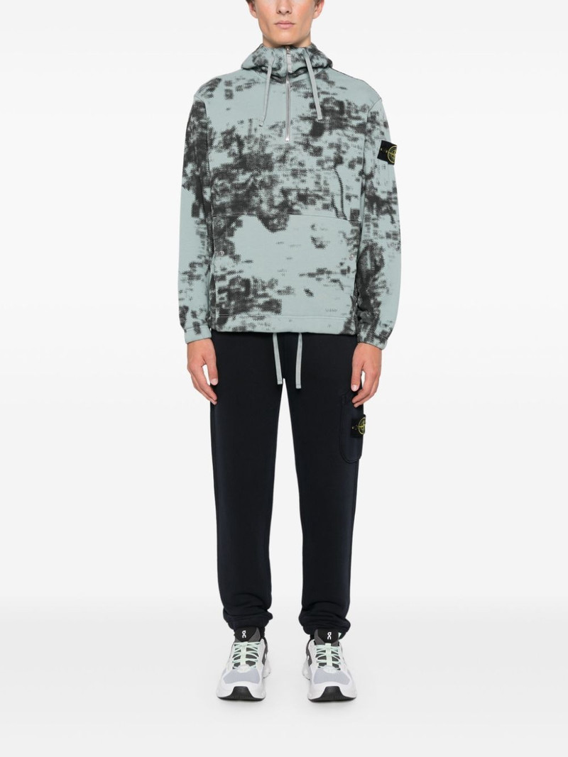 Stone Island Compass-badge sweatpants outlook