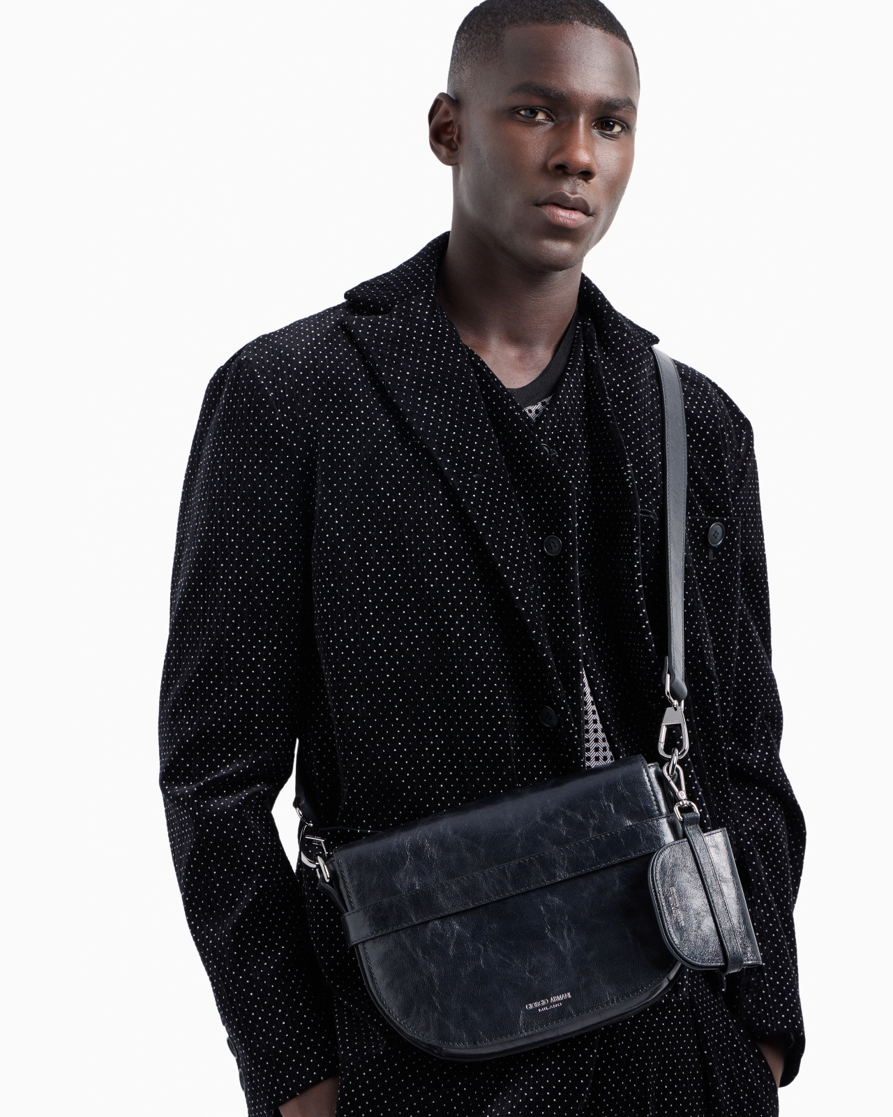 SINGLE-BREASTED WAISTCOAT IN SEERSUCKER VELVET WITH A POLKA-DOT MOTIF - 6