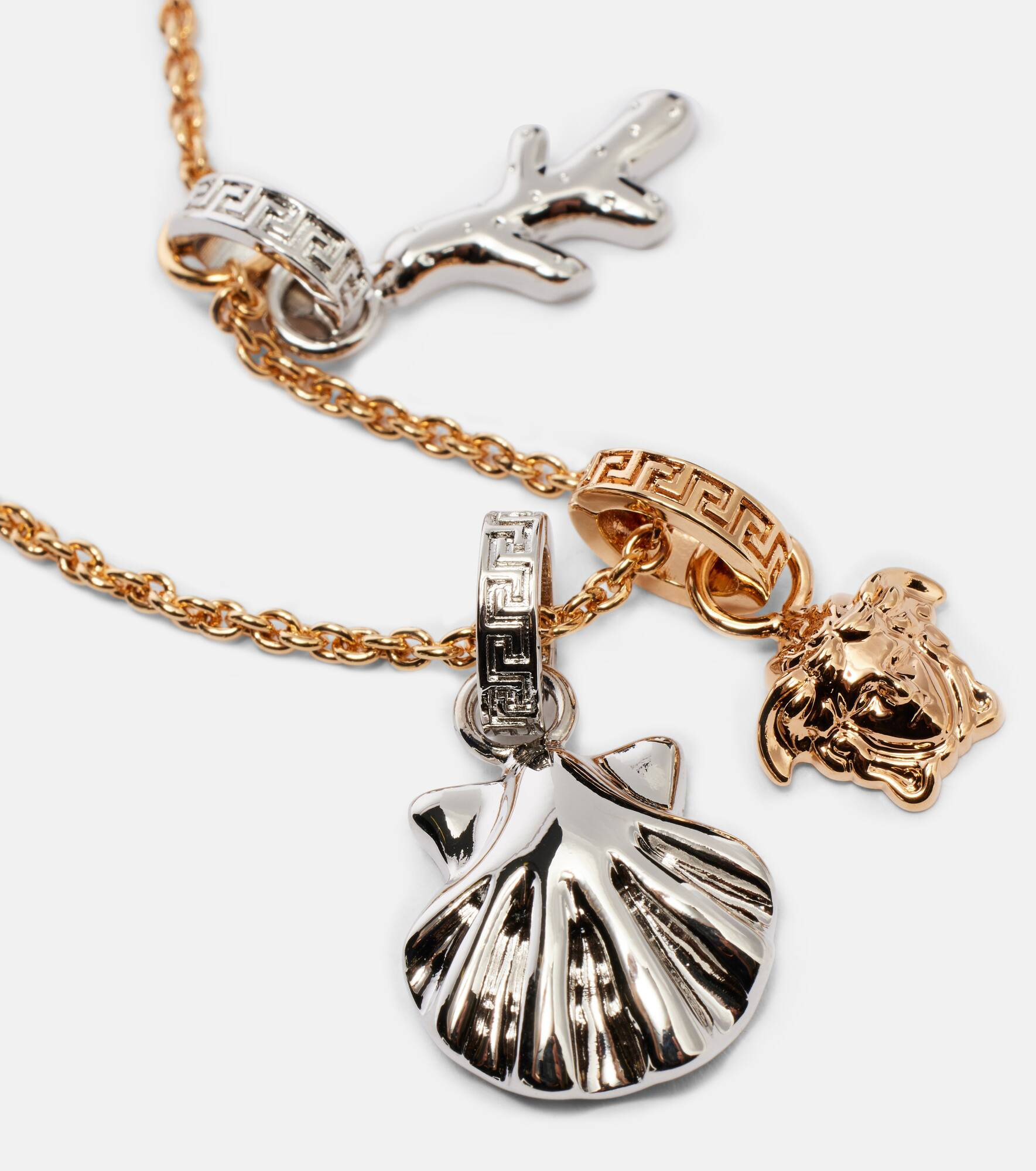Medusa pendant necklace - 4