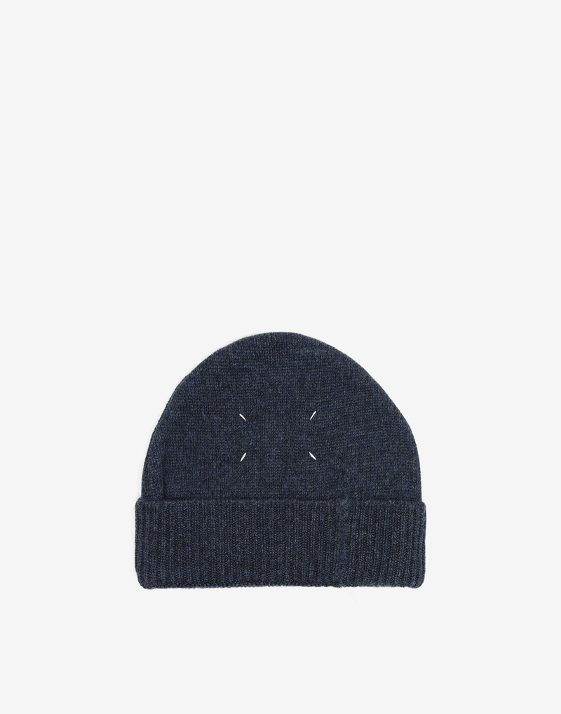Maison Margiela Destroyed beanie outlook