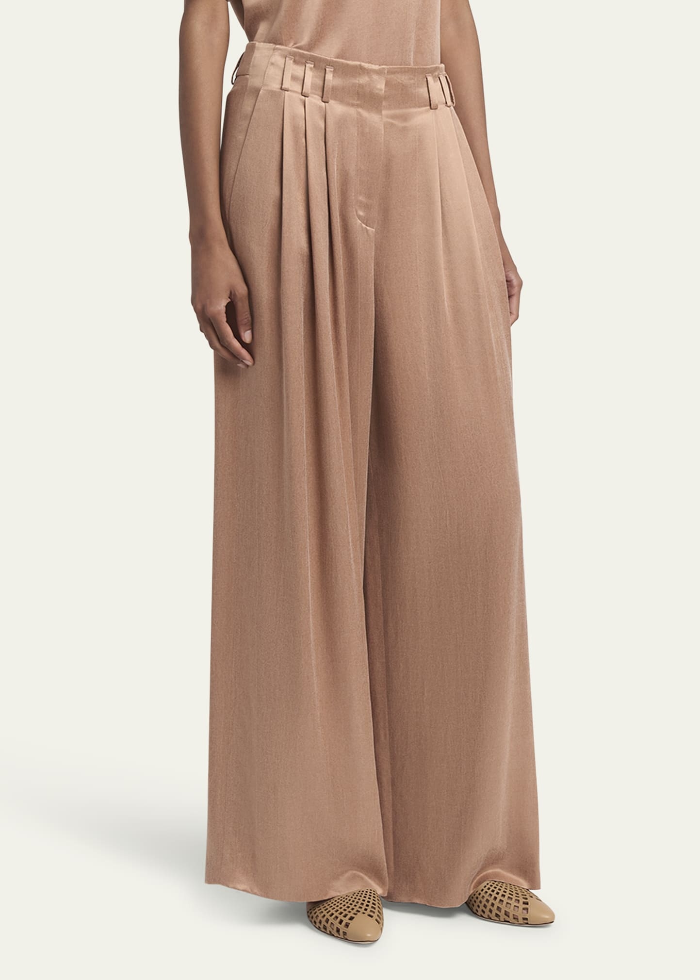 Pleated Wide Leg Viscose-Blend Trousers - 4