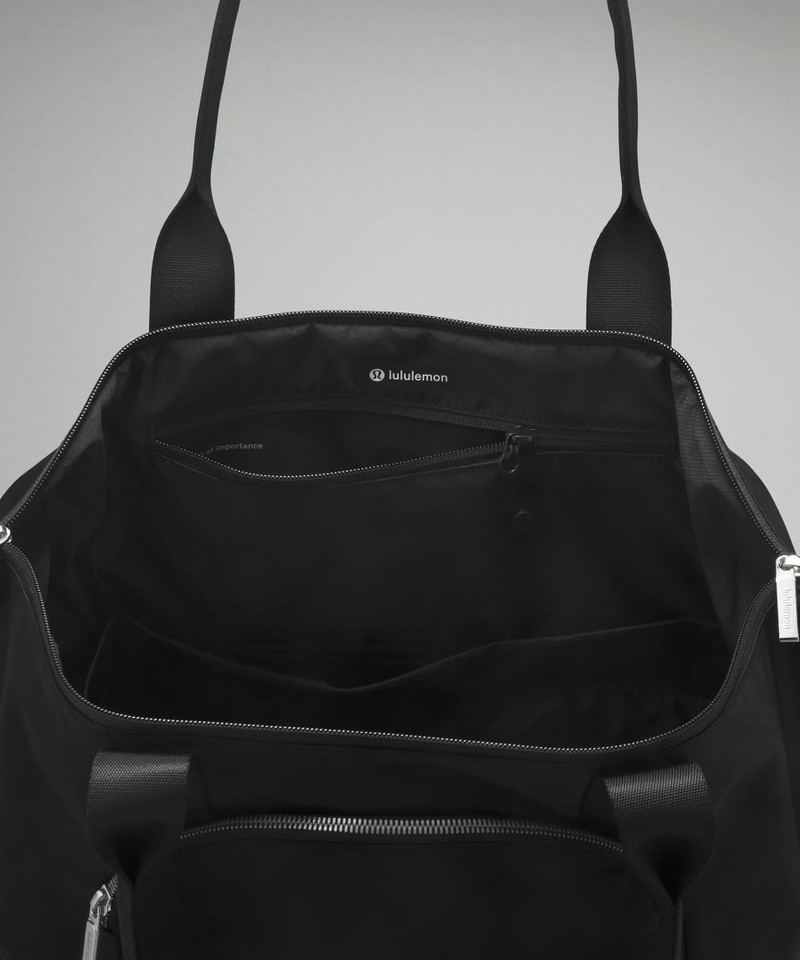 City Adventurer Tote Bag 27L 5