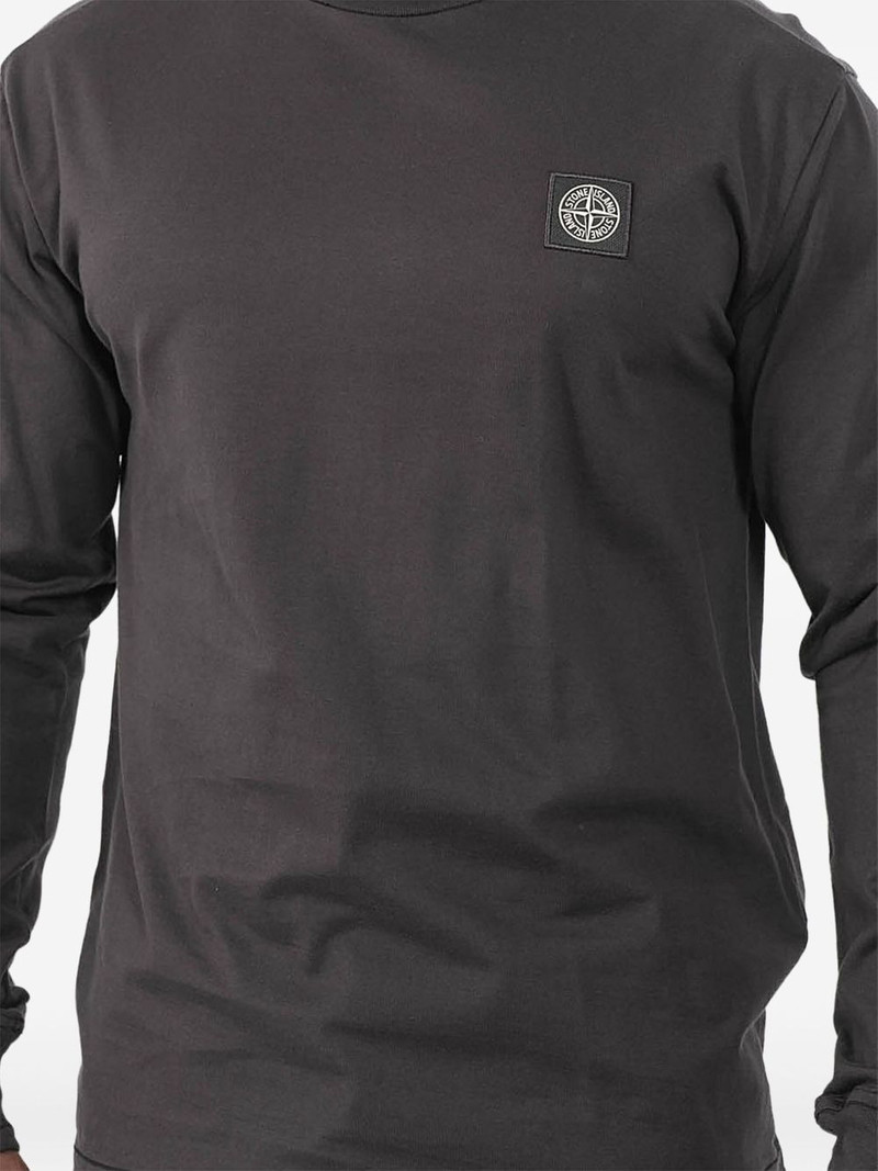 Stone Island long-sleeved patch T-shirt outlook