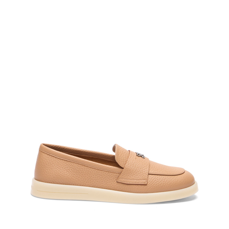 Passage Loafer 1
