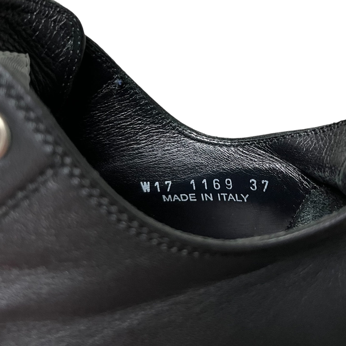 RICK OWENS Lace Up Low Top Leather Sneakers - 6