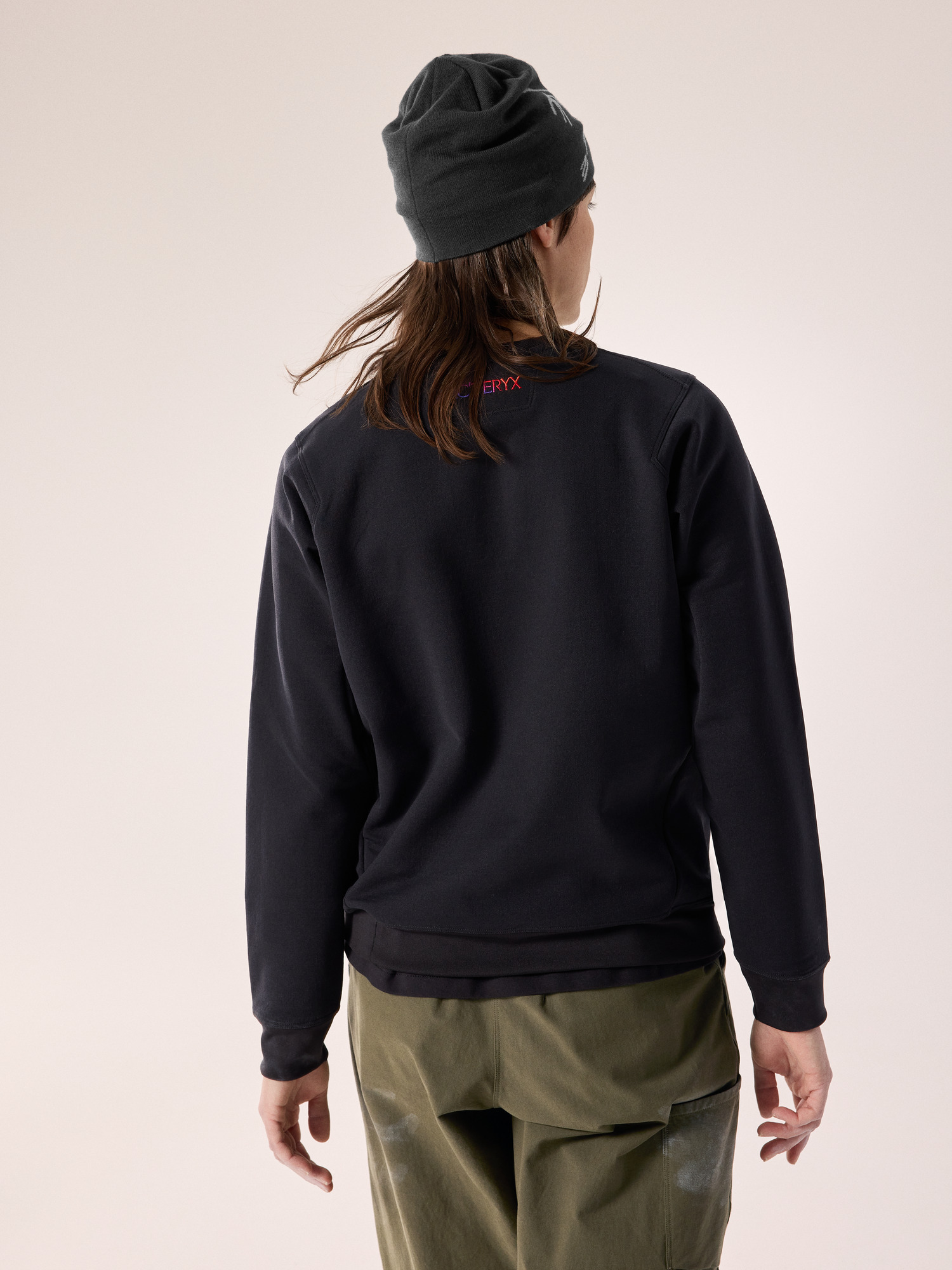 Aestas Crew Neck Pullover - 5