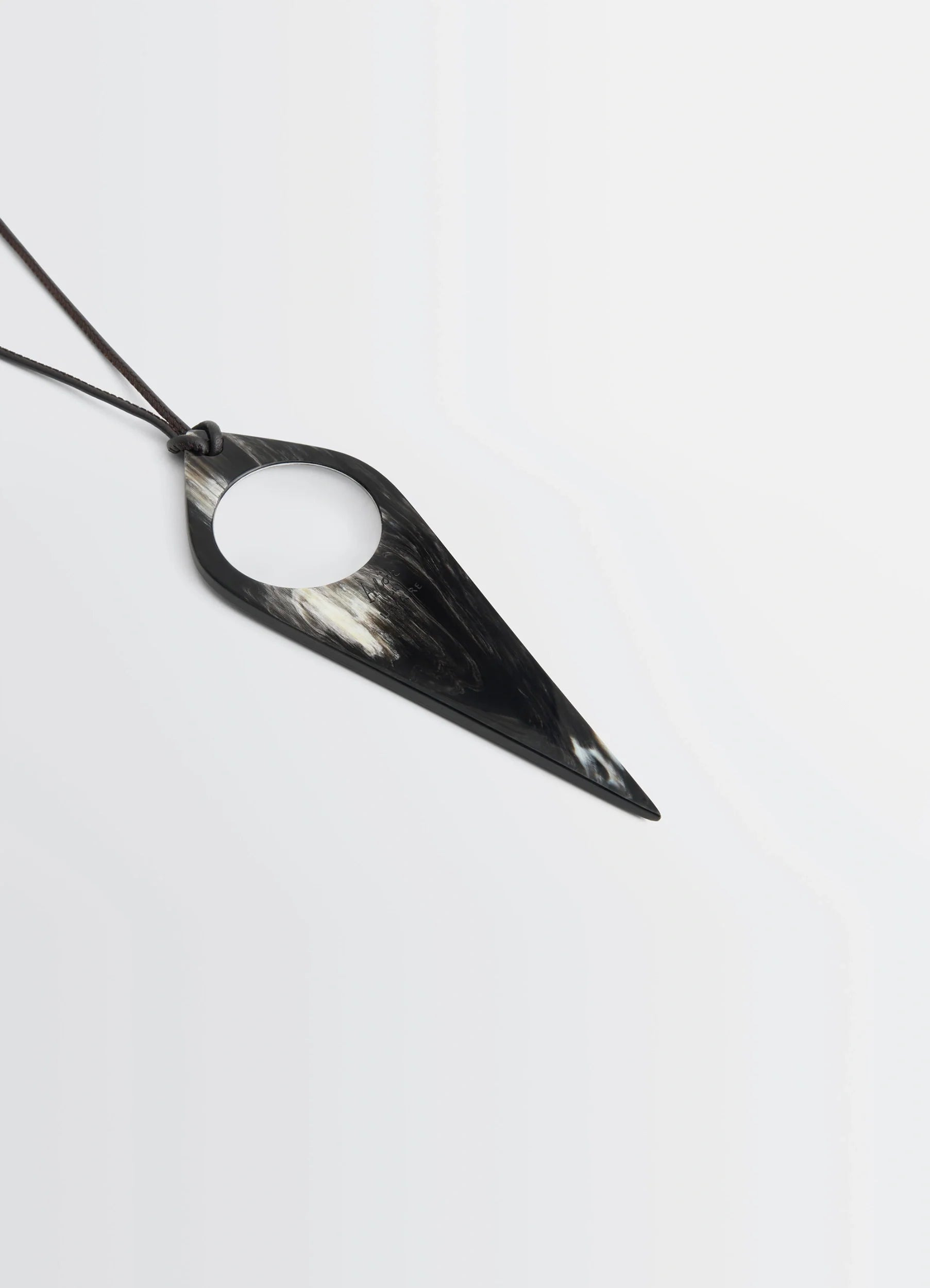 AUBOCK MAGNIFYING GLASS NECKLACE - 3