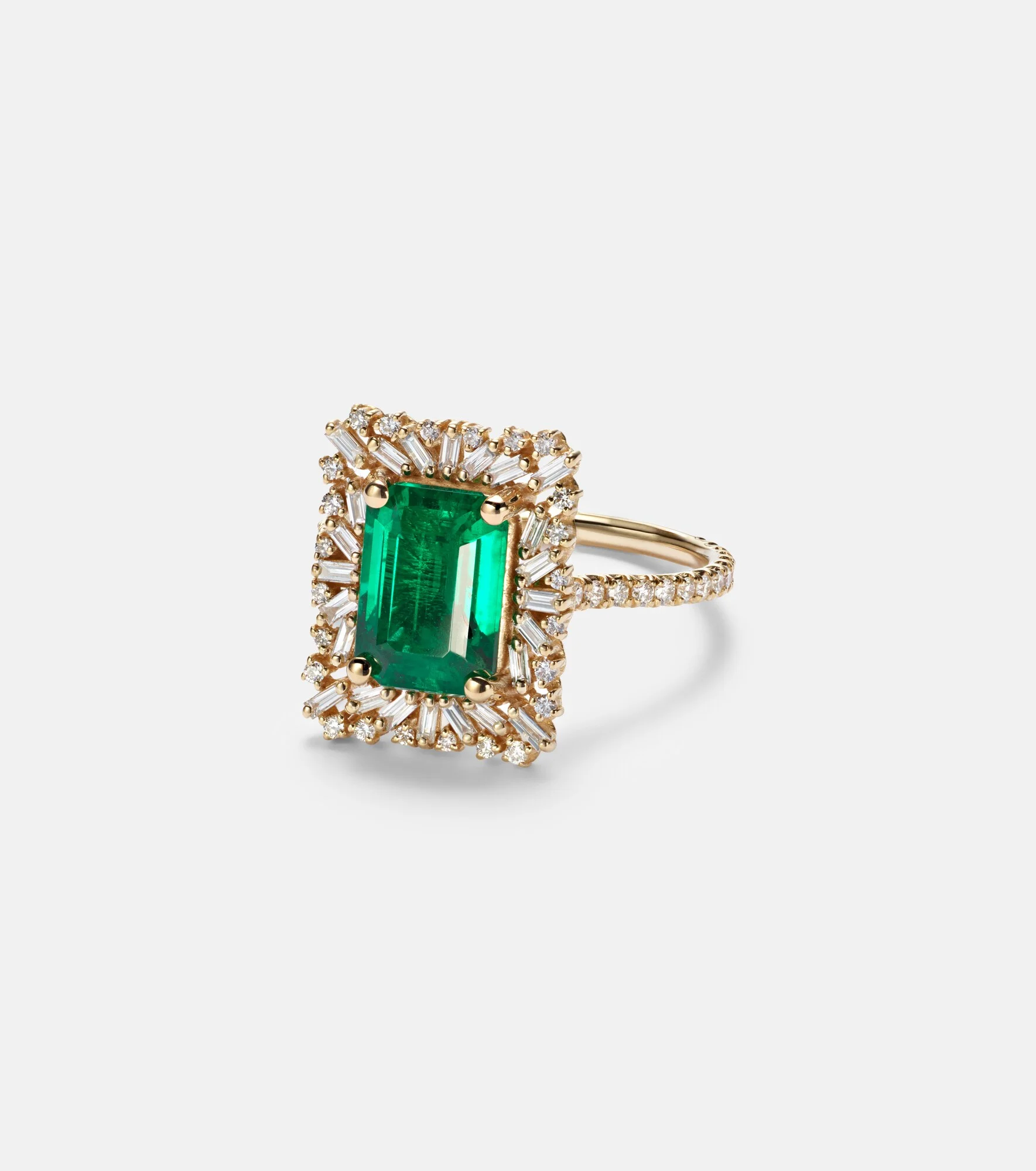 18kt gold ring with emerald and diamonds - 1