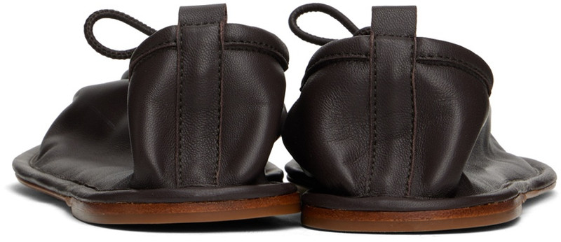 HEREU Brown Puntera Slippers outlook