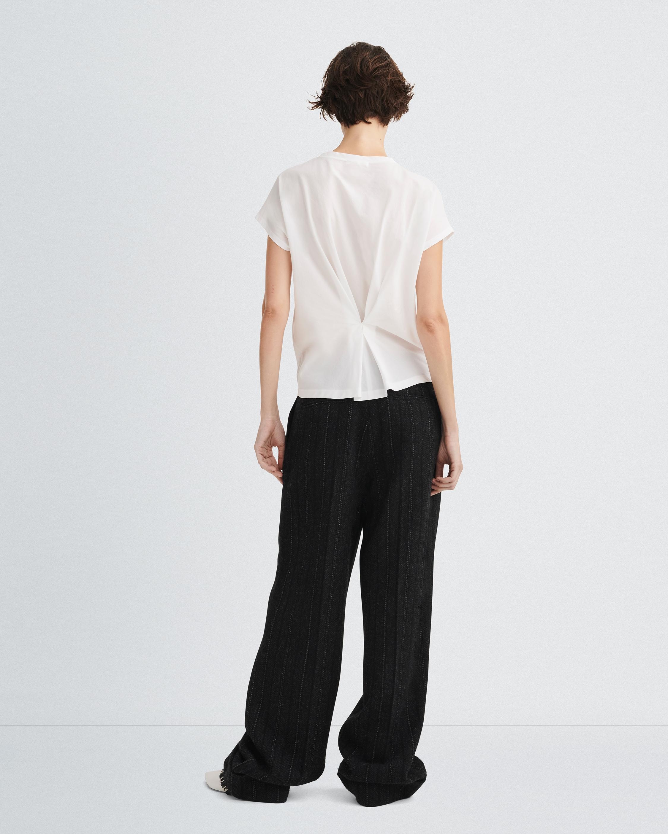 The Slub Pleated Tee
Organic Pima Cotton T-Shirt - 5