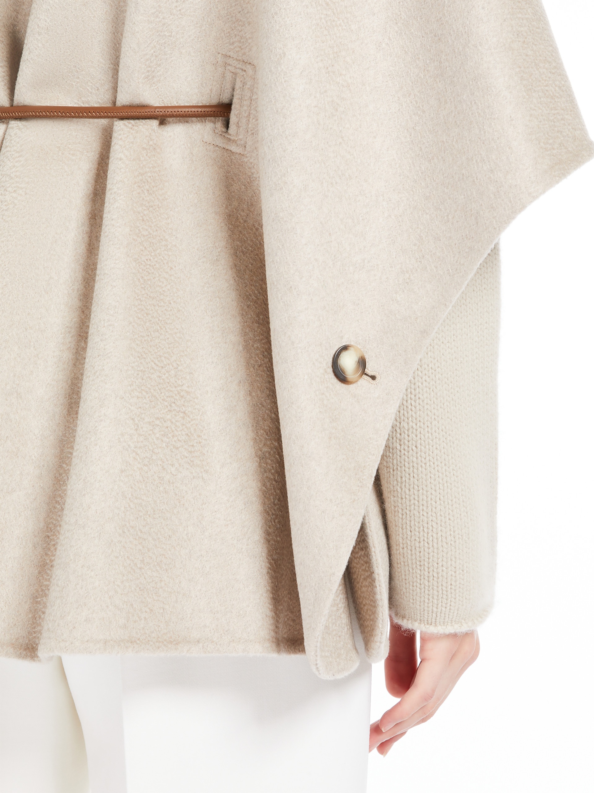 ZEBIO Cashmere cape - 5