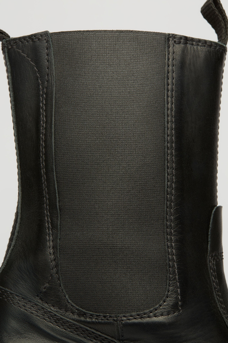 Chelsea leather boots black/dark brown 6