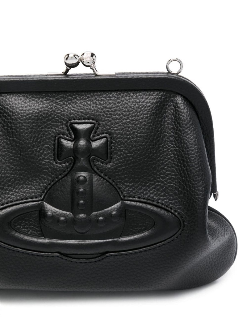 Vivienne's clutch bag 4