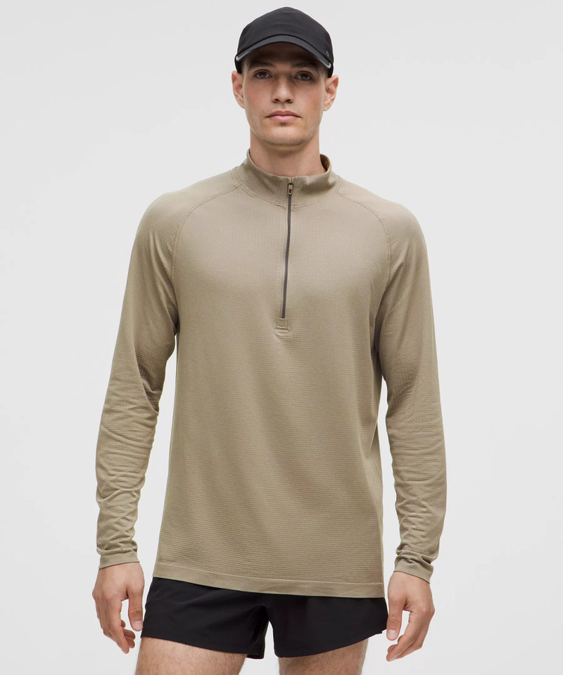 Metal Vent Tech Half Zip 1