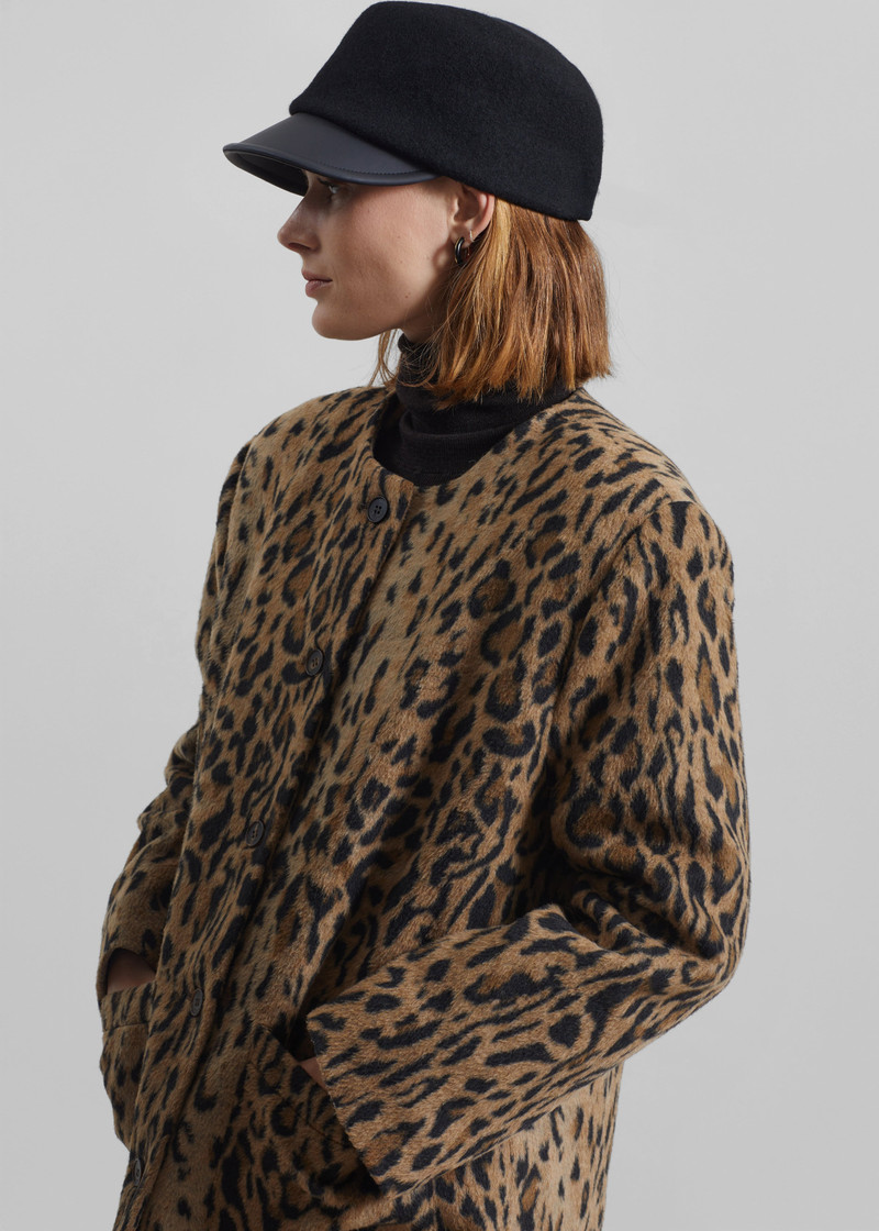 Evolene Boxy Jacket - Leopard Brown 7