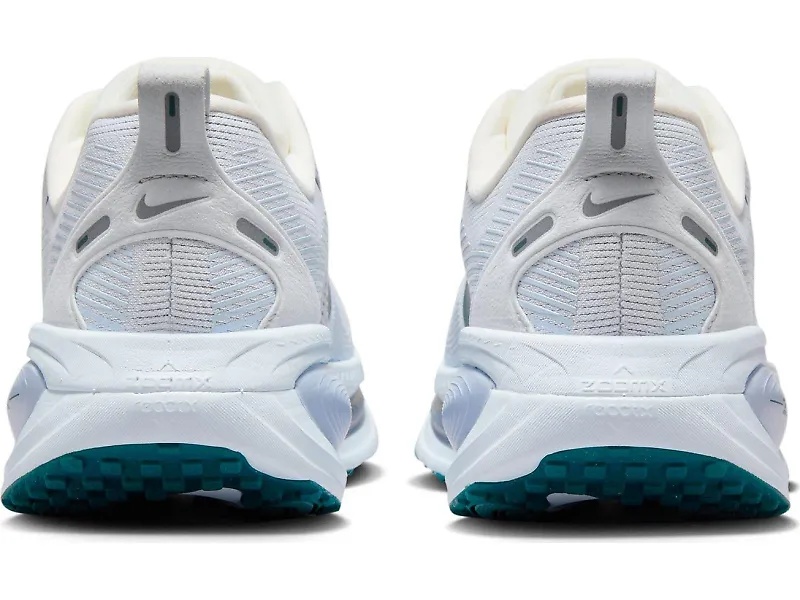 Nike Vomero 18 - 5