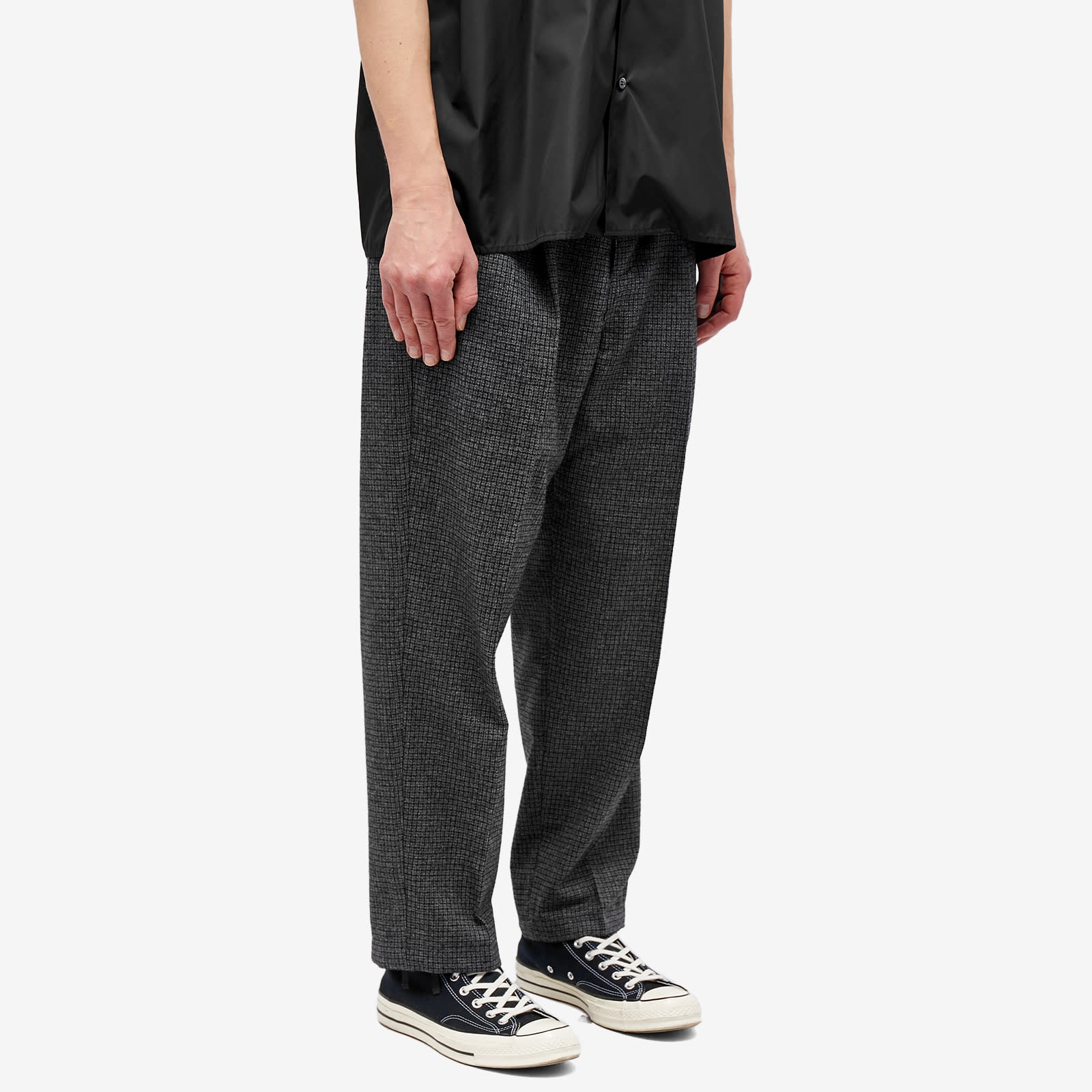 SOPHNET. Single Tuck Wide Tapered Pants - 2