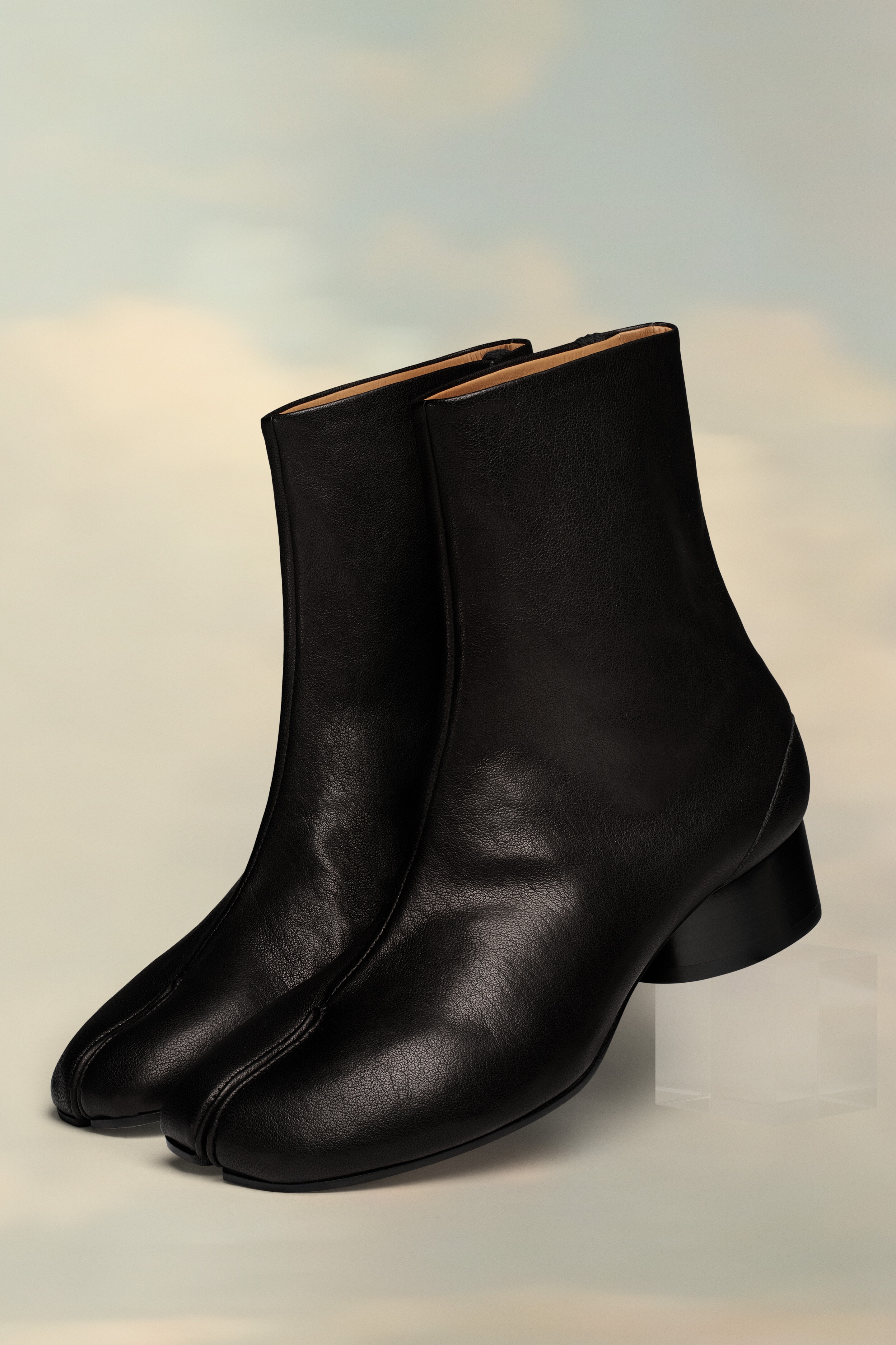 Tabi ankle boots - 2