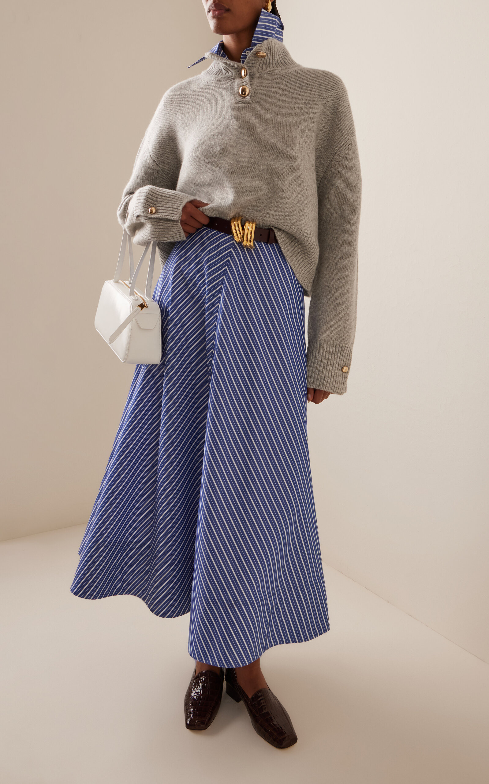 The Rowe Cropped Cashmere Henley Sweater grey - 2