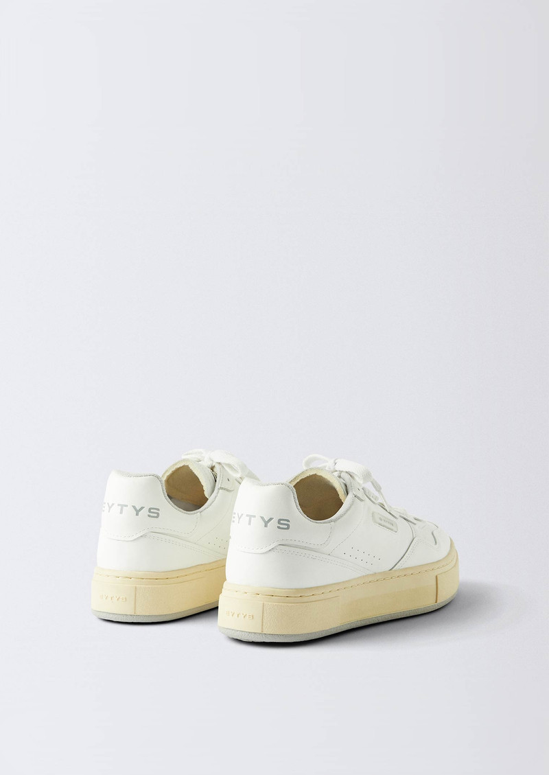 TROPHY LEATHER WHITE 3