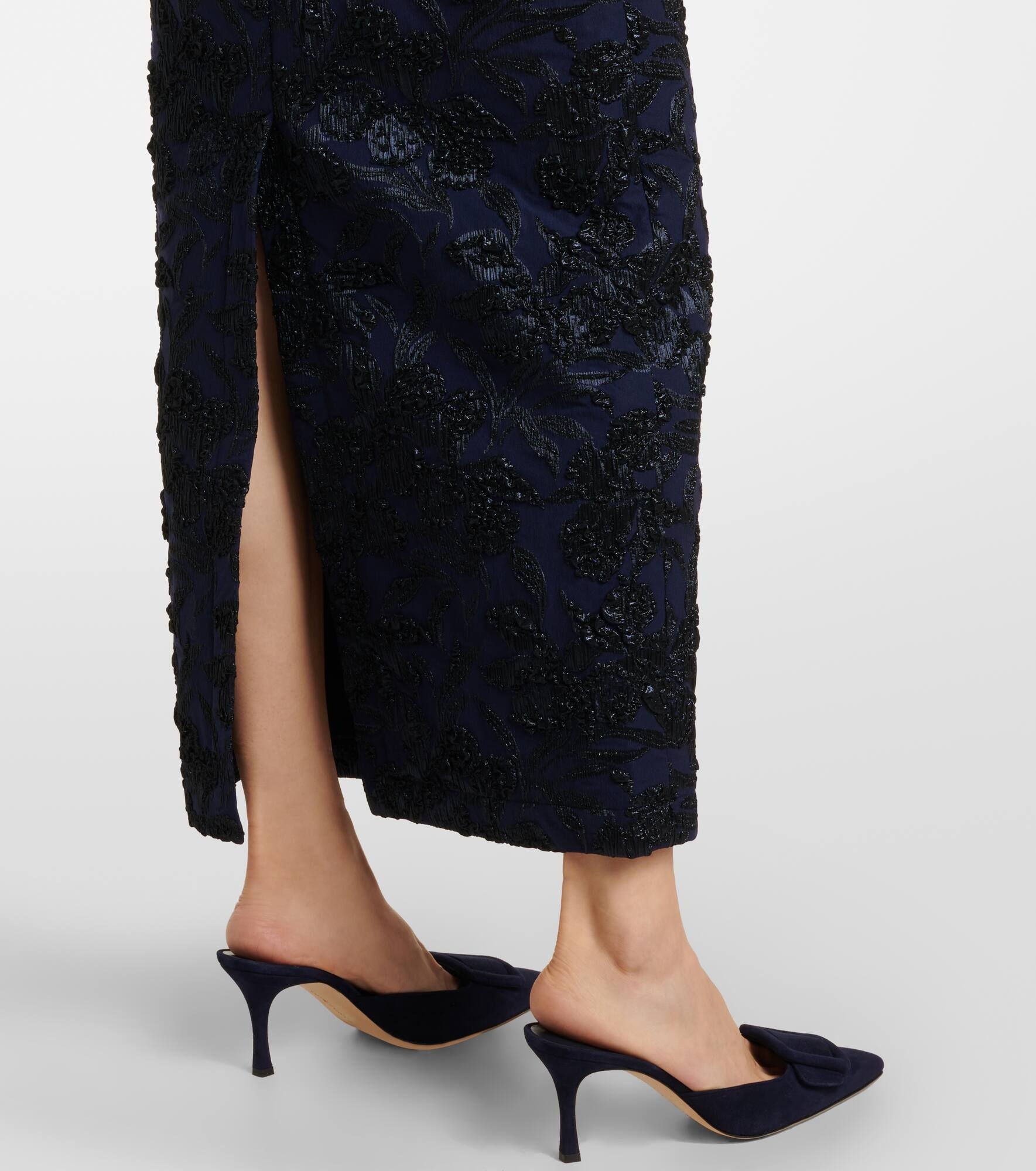 Floral metallic-effect jacquard gown - 5