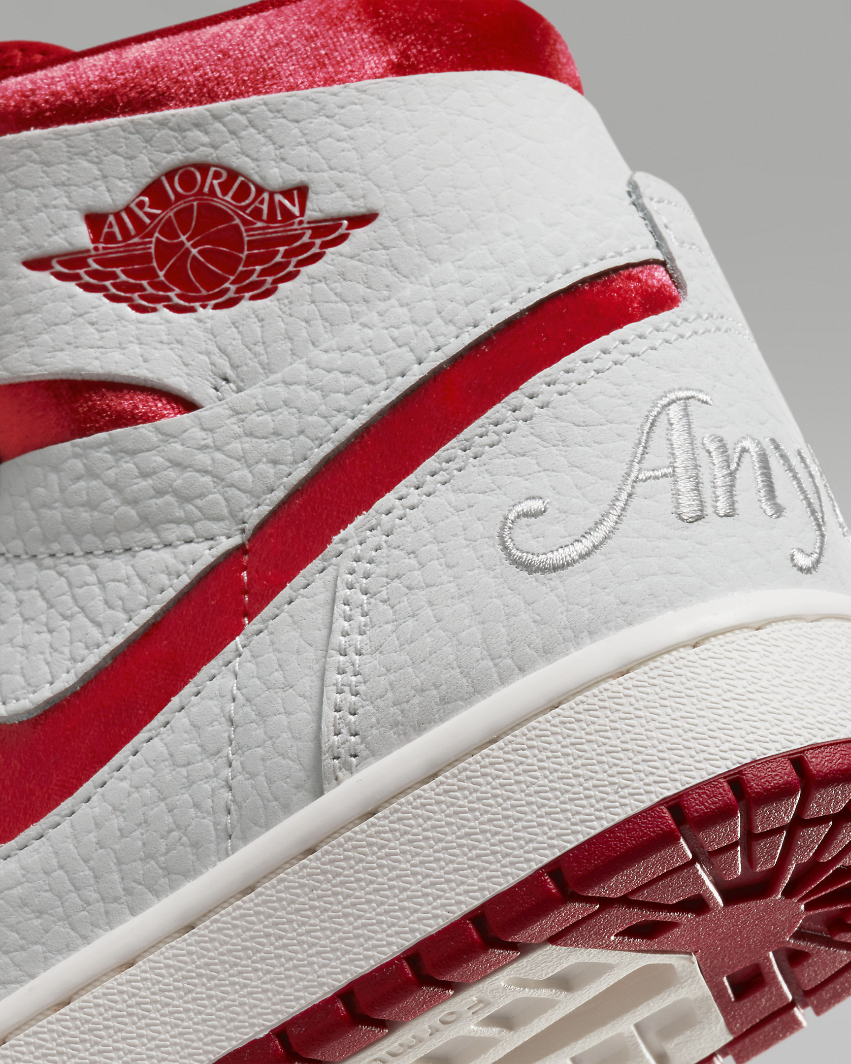 Women's Air Jordan 1 Zoom CMFT 2 "Valentines Day" Shoes - 8