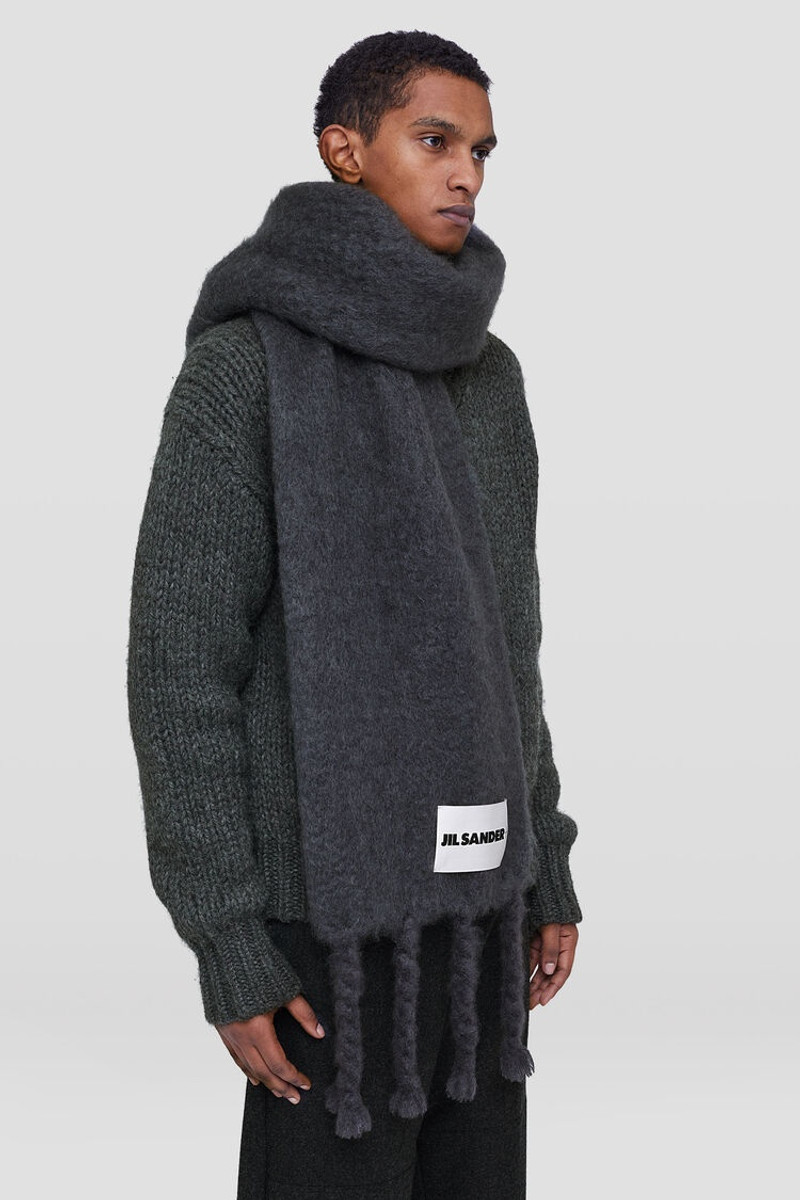 Jil Sander Scarf outlook