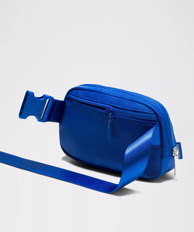 Everywhere Belt Bag 1L 4