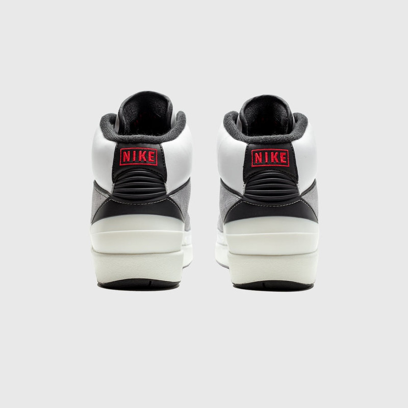 Jordan AIR JORDAN 2 RETRO "SILVER SNAKESKIN" outlook