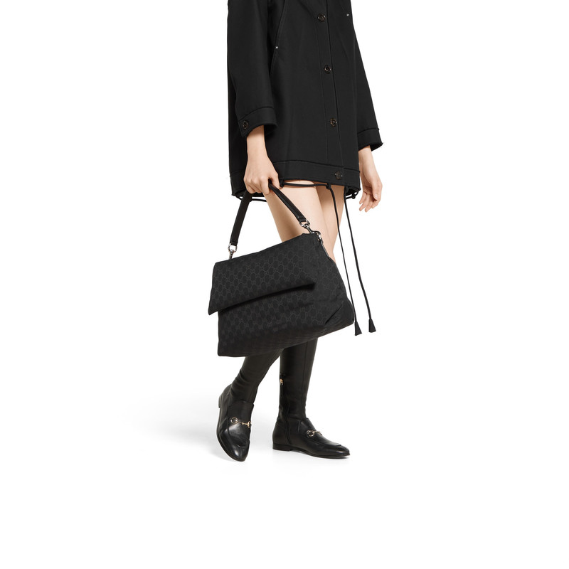 Medium GG crossbody bag with Web 5