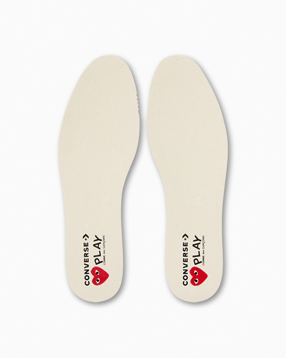 PLAY Comme des Garçons Single Heart Chuck 70 - 9