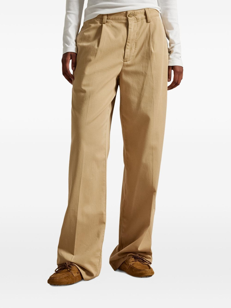 pleated trousers 3
