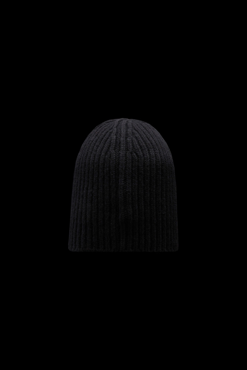Moncler Wool Beanie outlook