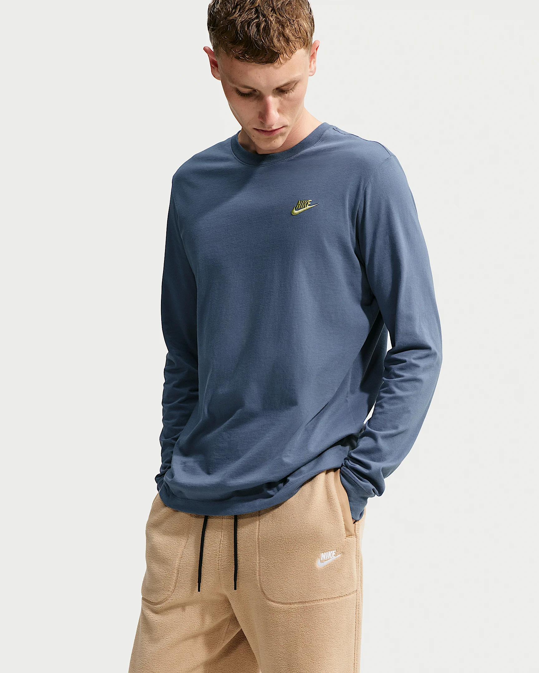 Nike Sportswear Club Men's Long-Sleeve T-Shirt - 1