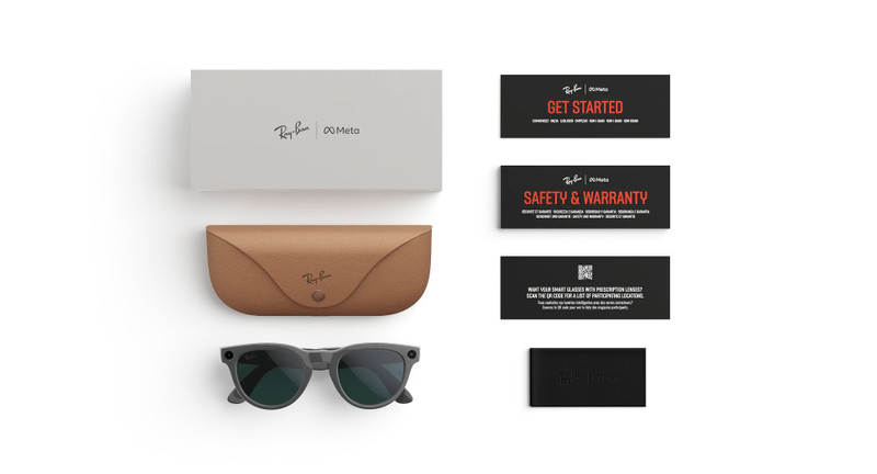 Ray-Ban Meta Headliner (Gen 2) Shiny Asteroid Grey Transitions Emerald Lenses 4