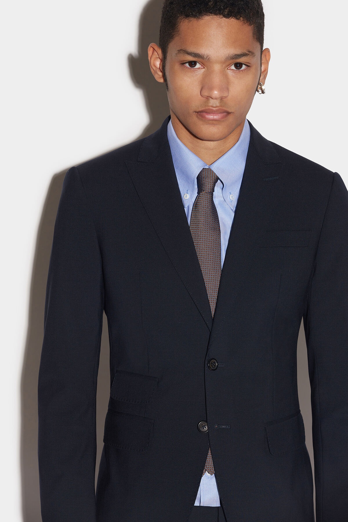 LONDON TWO BUTTON SUIT - 4