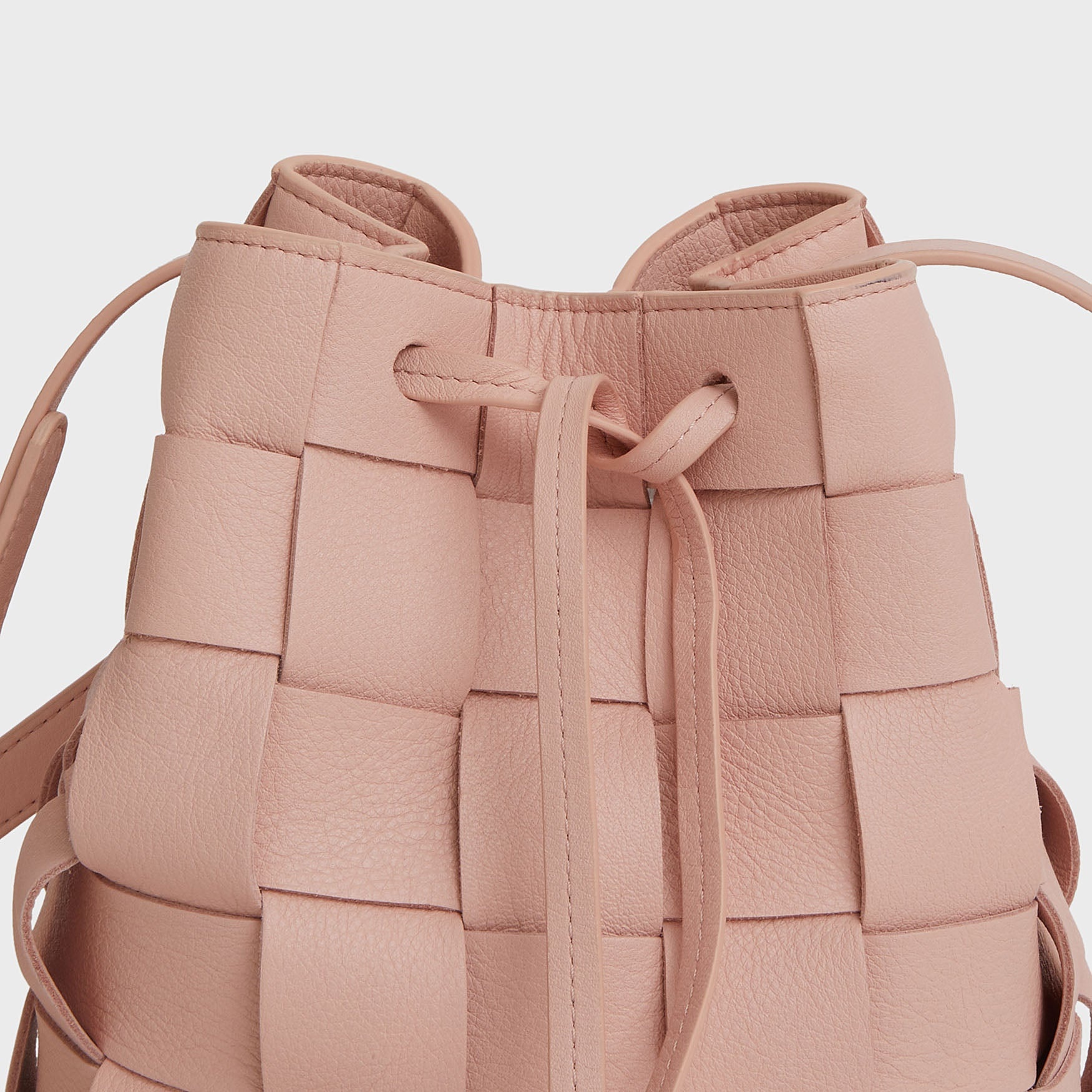 UPCYCLED WOVEN MINI BUCKET BAG - 4