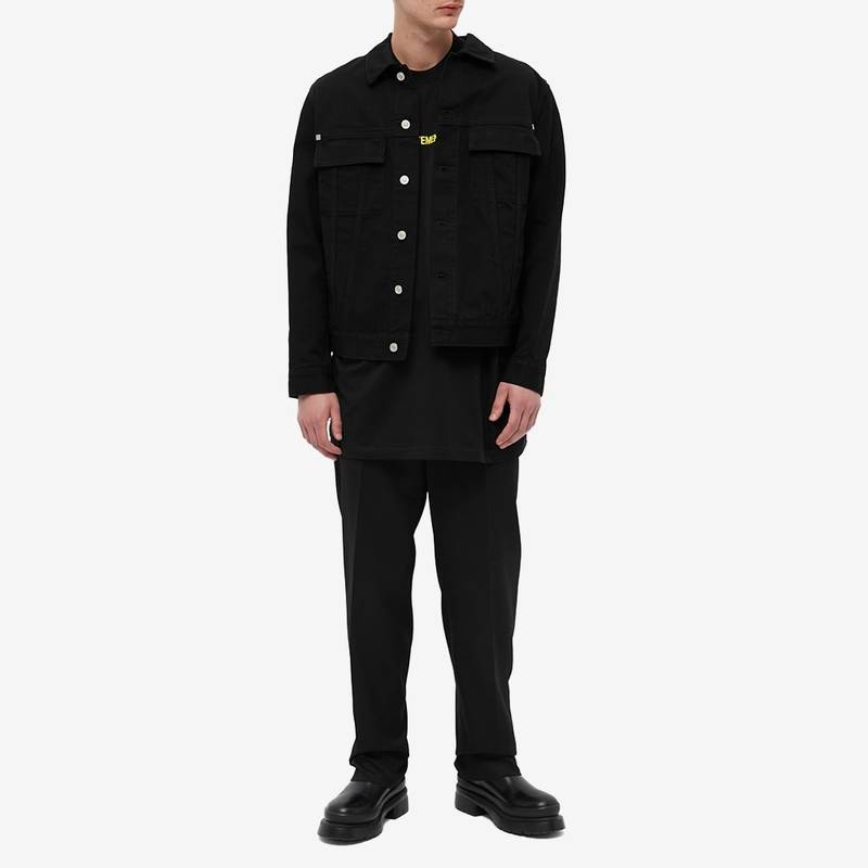 VETEMENTS VETEMENTS Logo Label Tee outlook