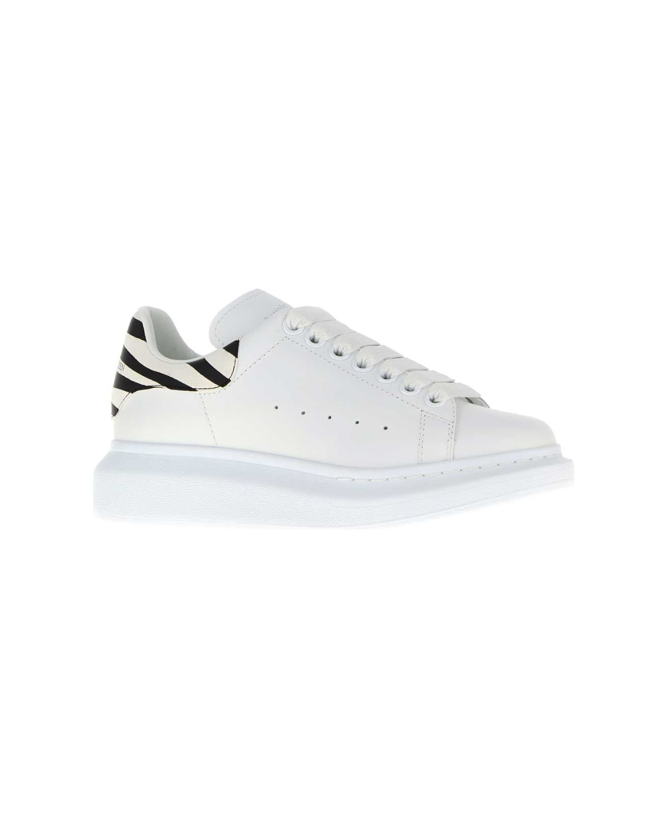 White Leather Sneakers With Printed Suede Heel - 2