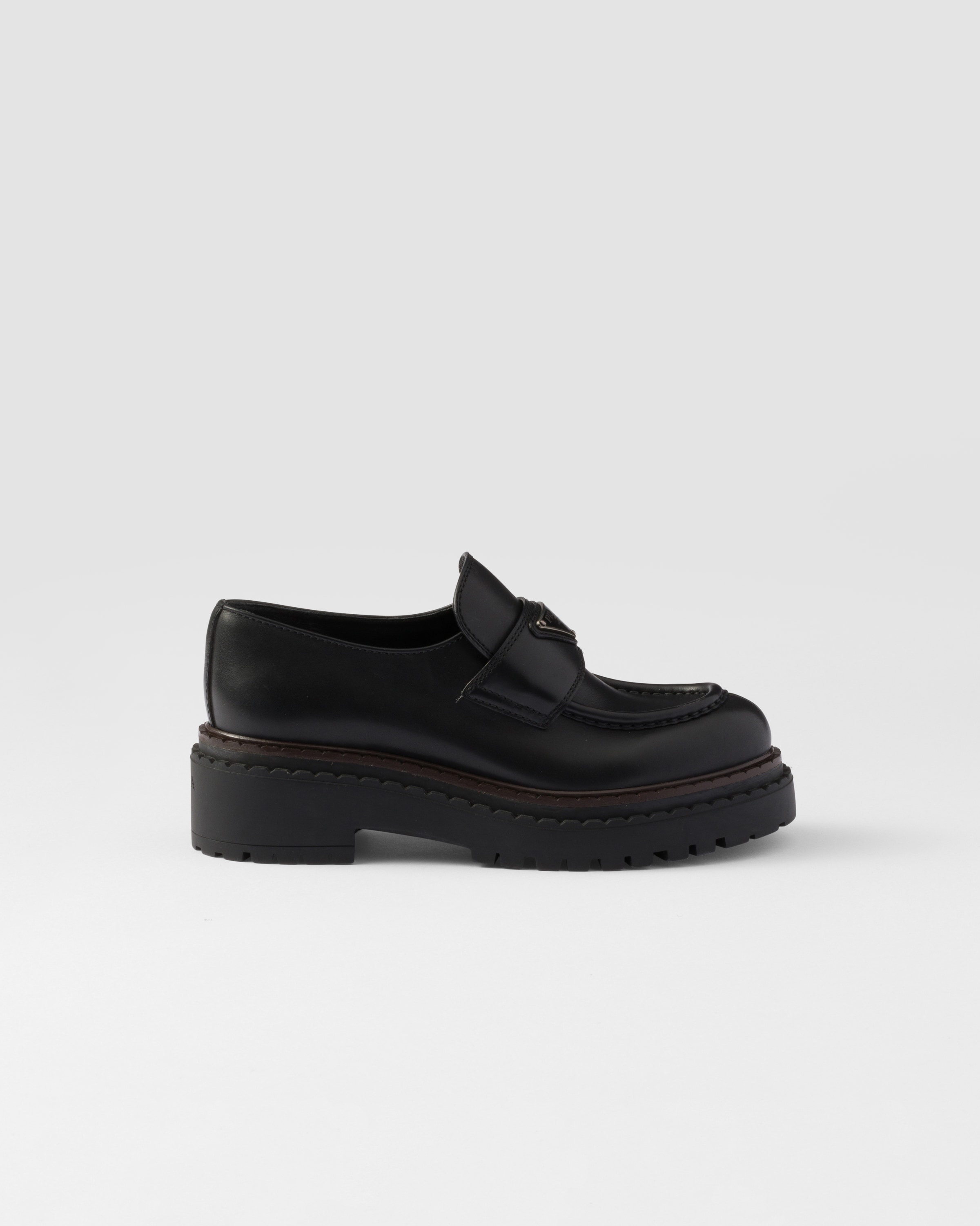 【PRADA】レザーローファー lady's フォーマル brownカラー 大人気！チョコレートカラー♪】プラダ ローファー (PRADA