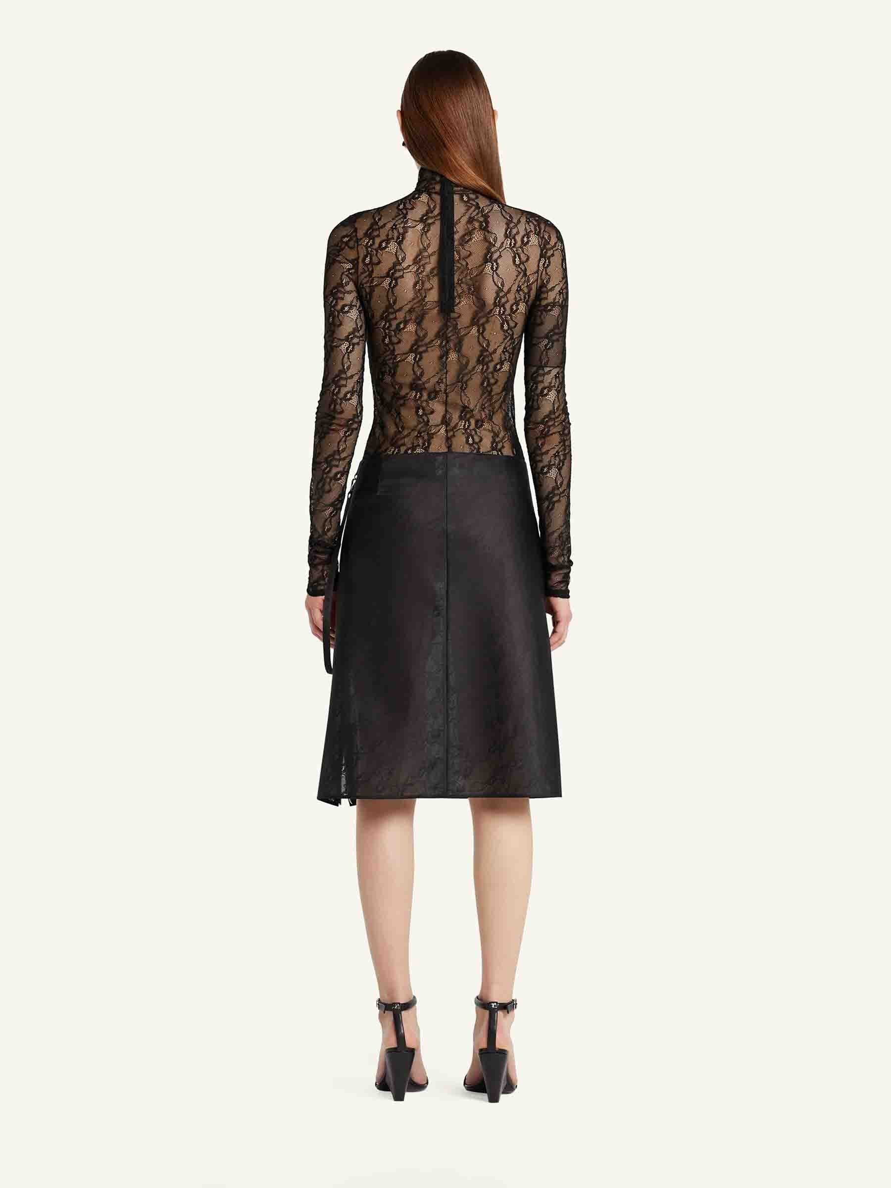 HIGH NECK LACE TOP - 2