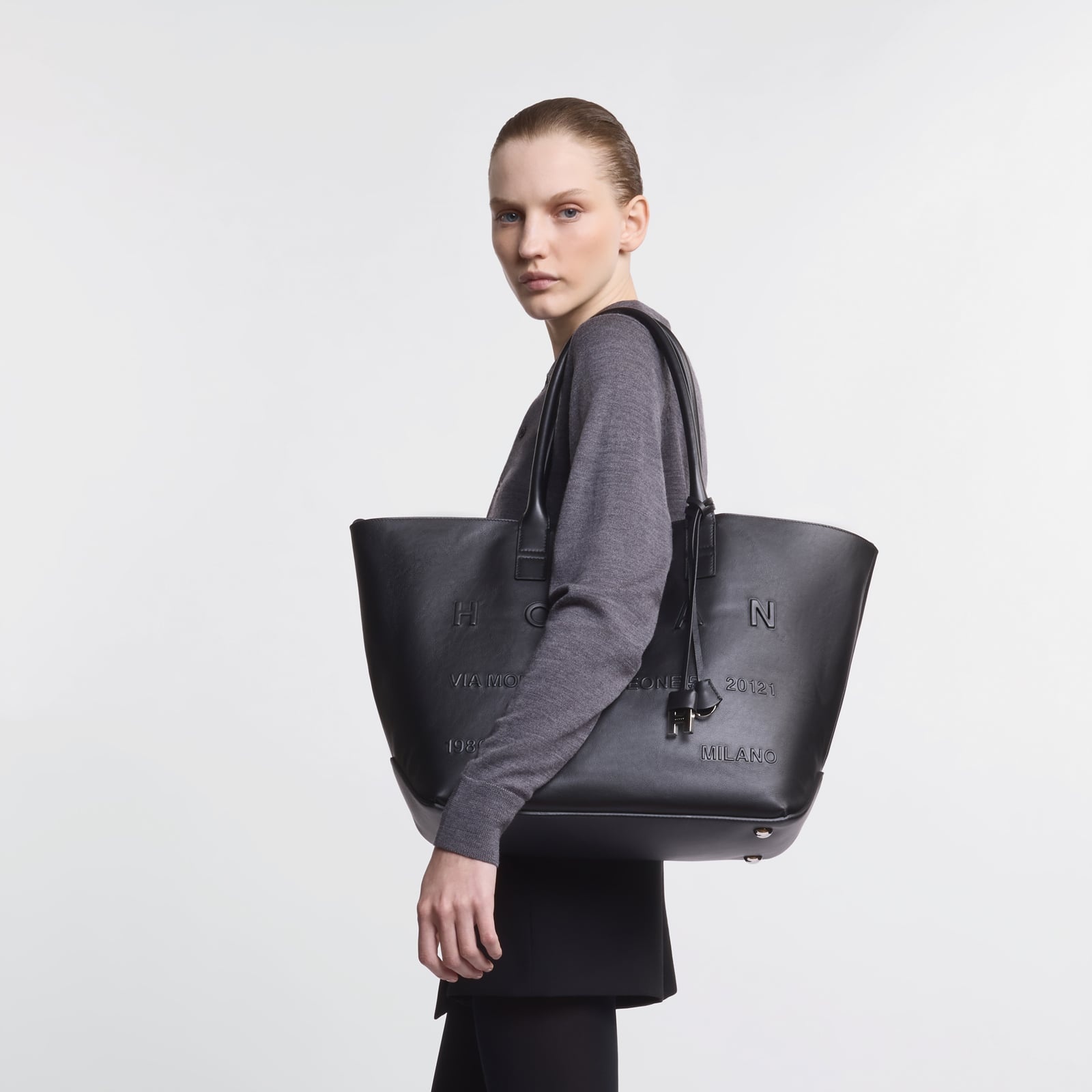 Hogan Script Shopping Bag Medium - 9