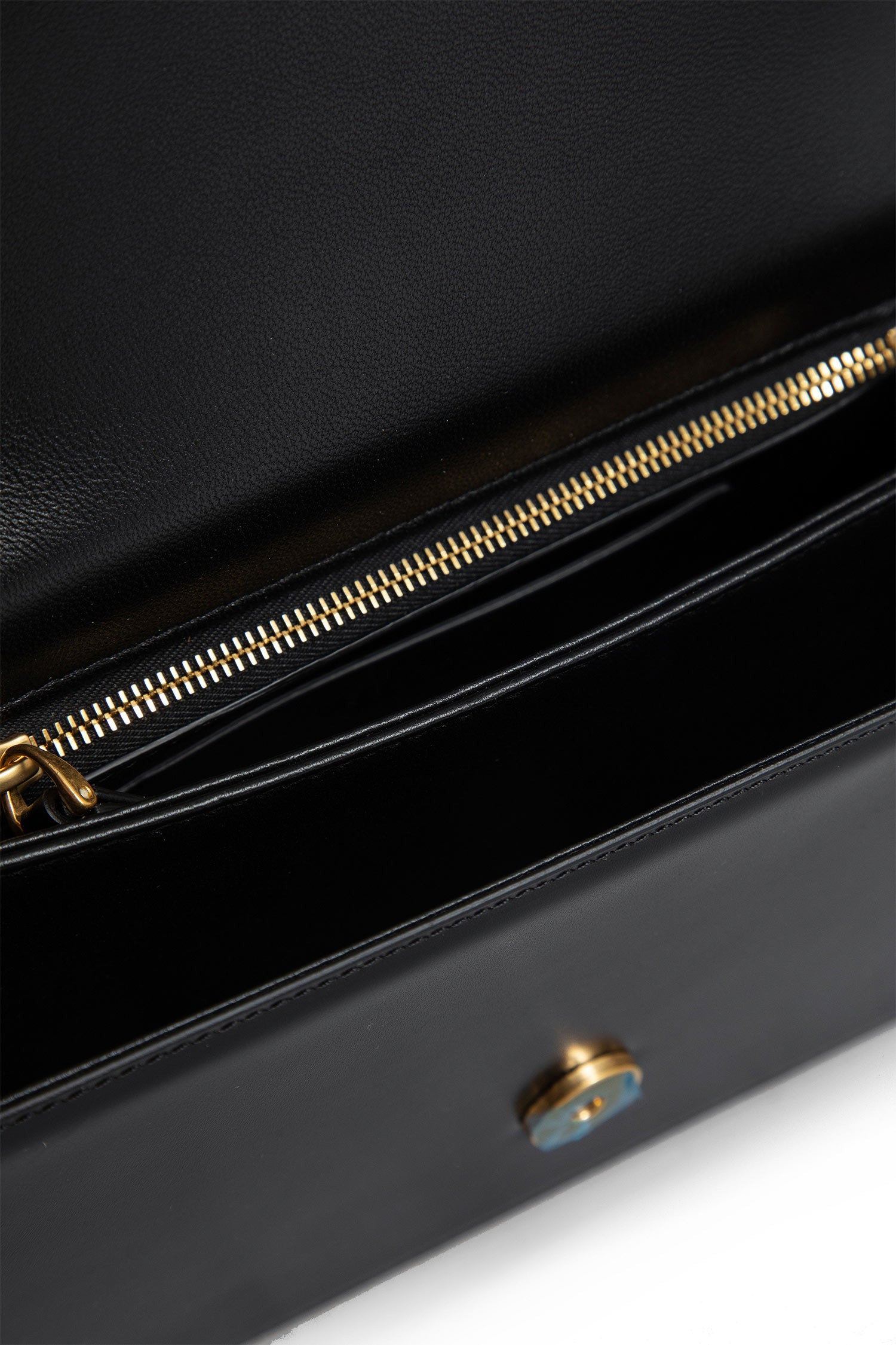 Vain-Bag-With-Handle-In-Leather - 5