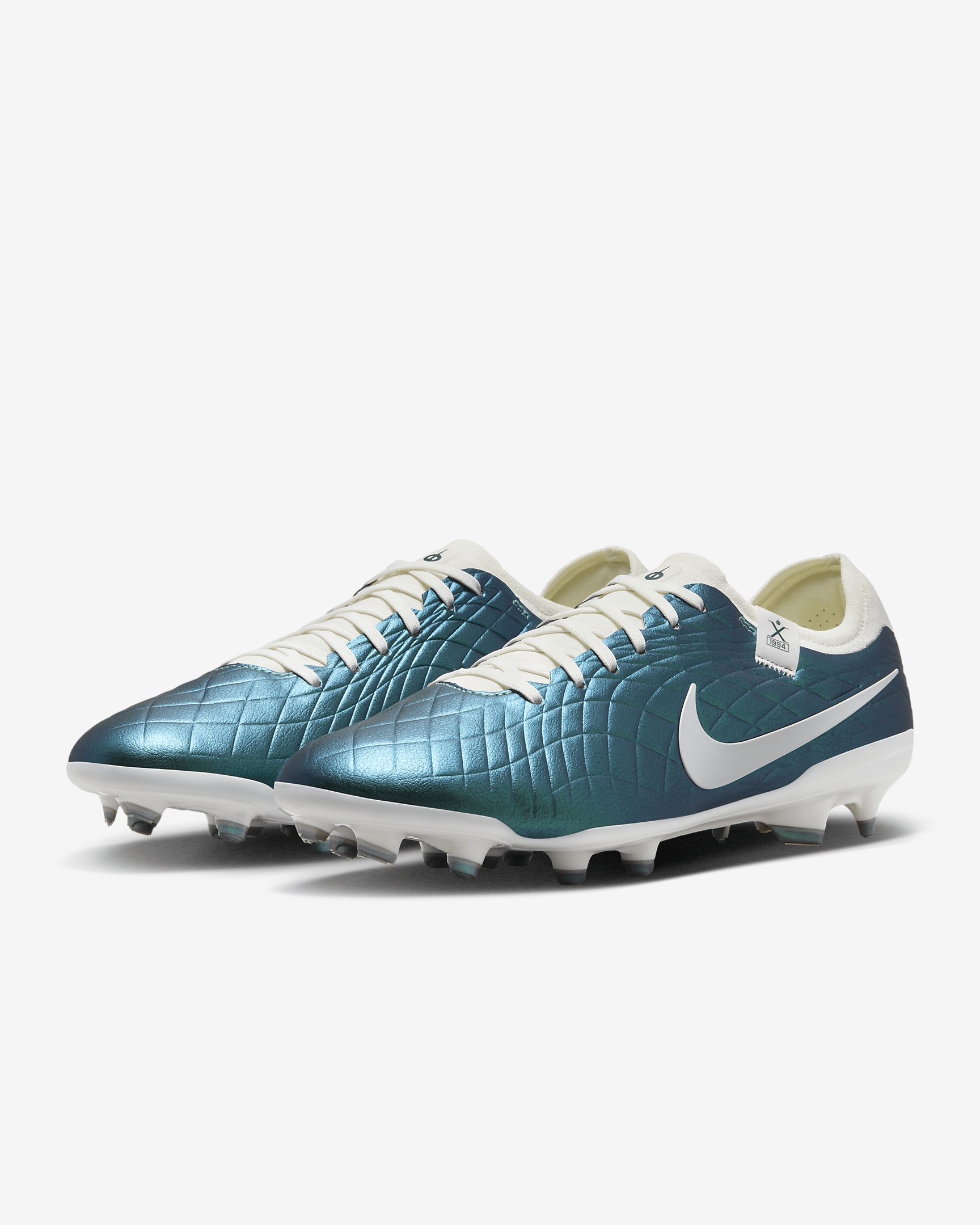 Nike Men's Tiempo Emerald Legend 10 Pro FG Low-Top Soccer Cleats - 5