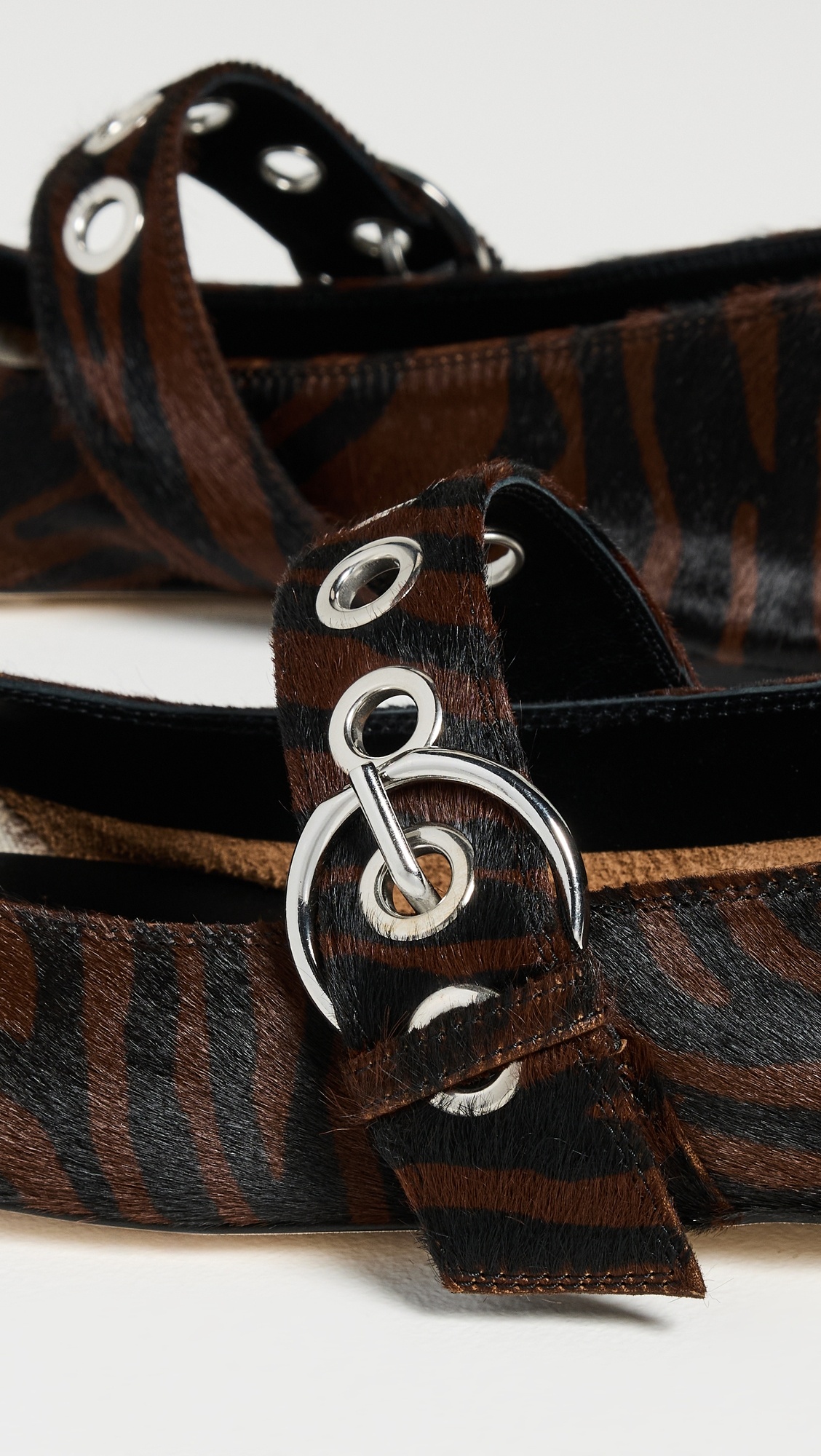 Uma Eyelet Zebra Ponyhair Moka Flats - 5