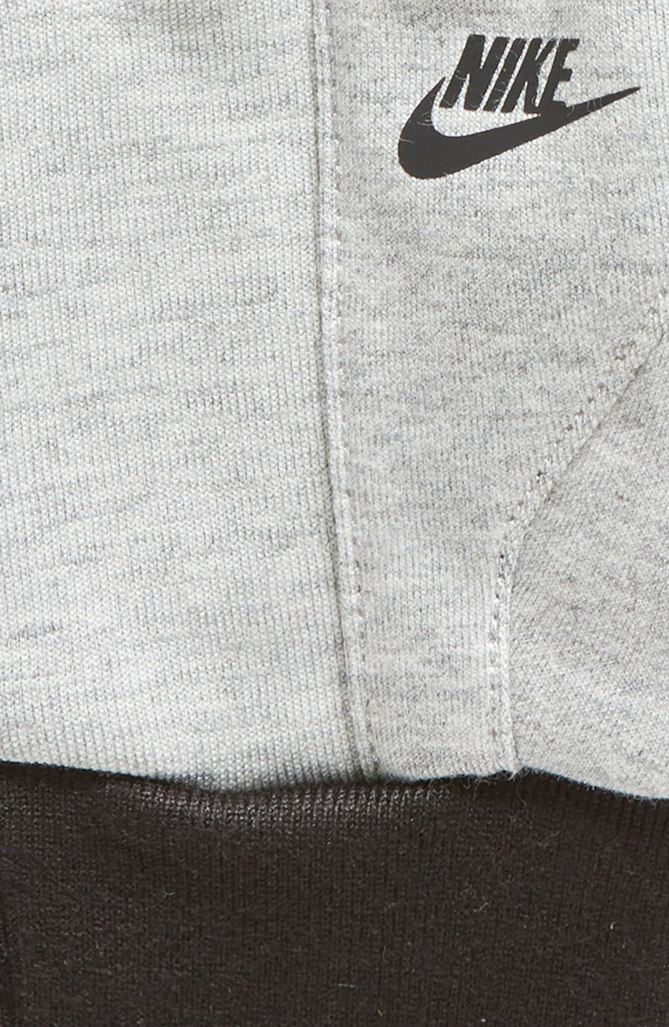 Nike Tech Fleece 2.0 Touchscreen Gloves in Grey at Nordstrom - 2