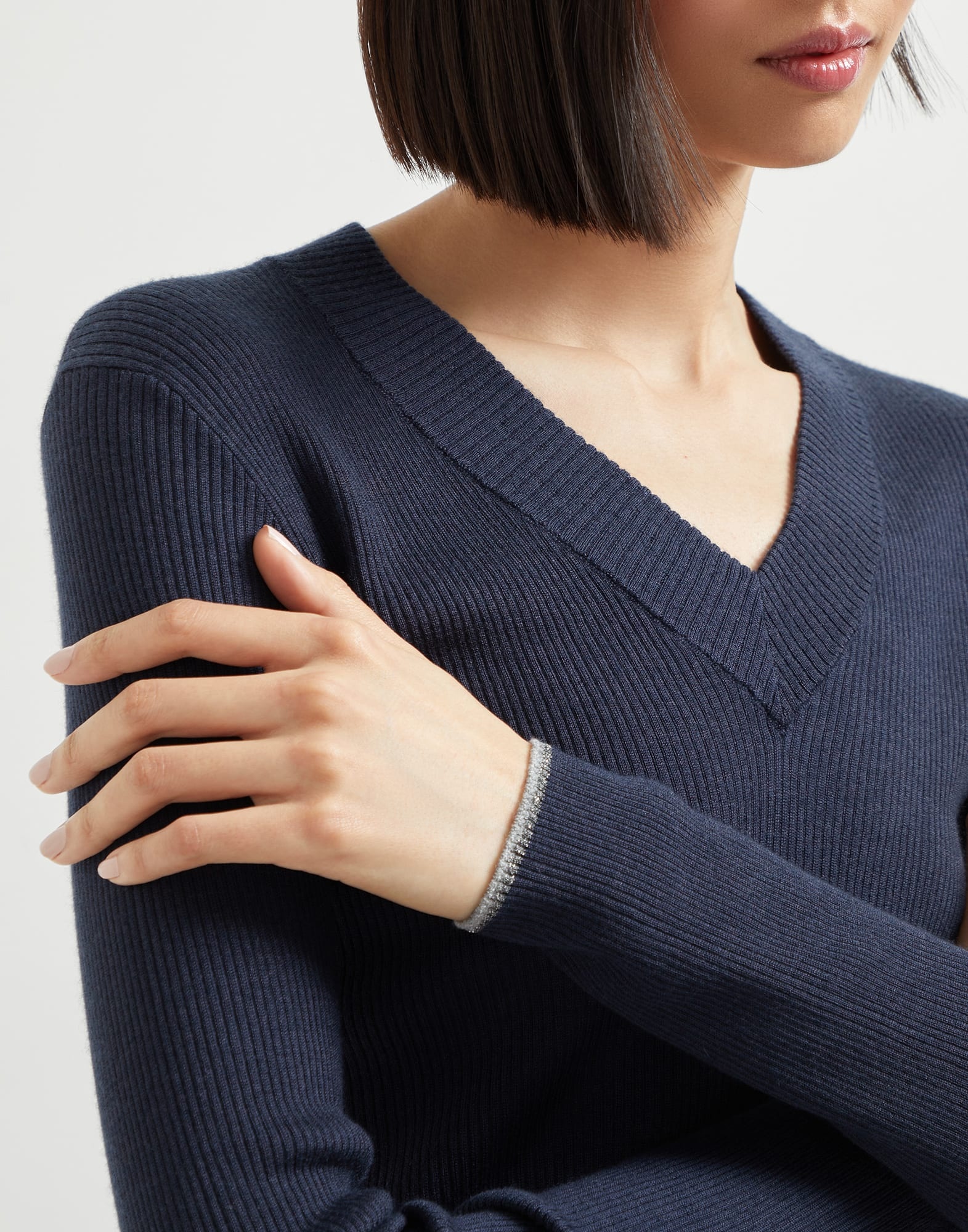 Cashmere and silk lightweight sweater with sparkling cuffs - 3
