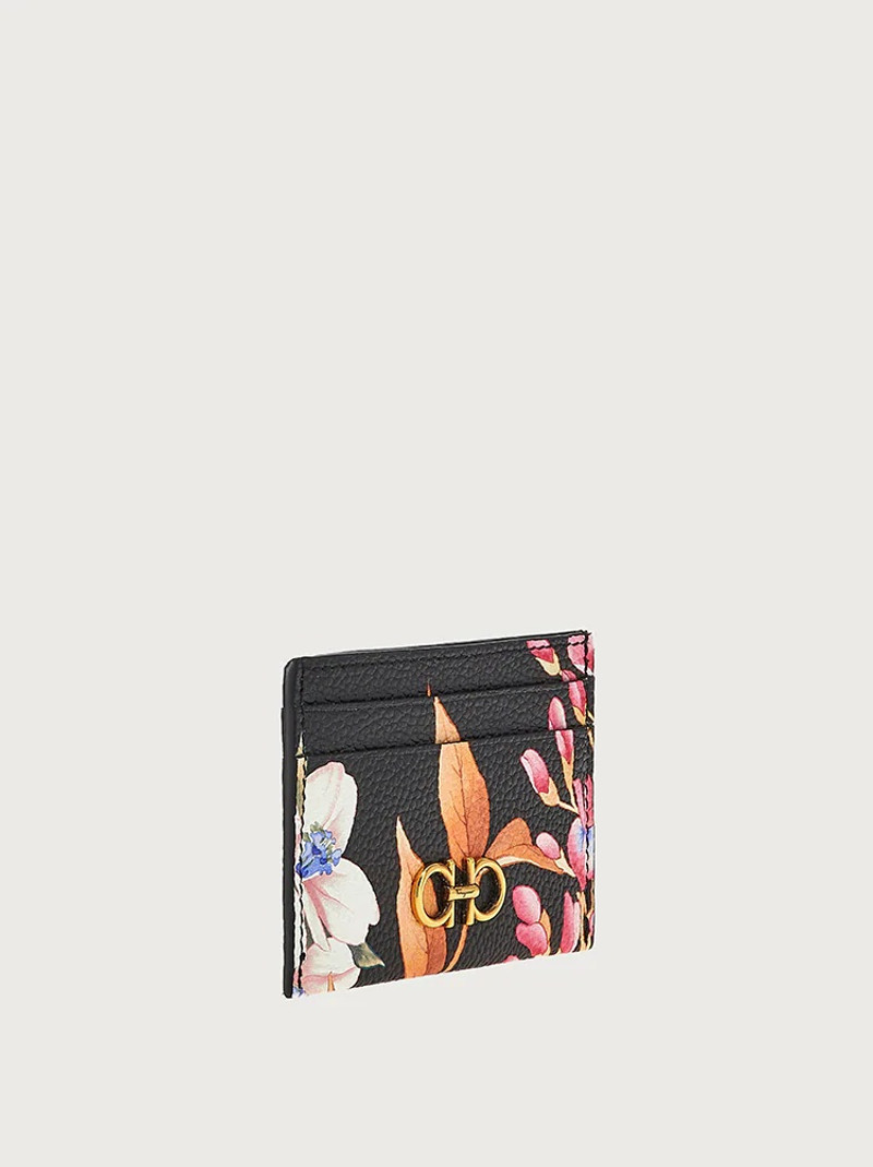 FERRAGAMO GANCINI CREDIT CARD HOLDER outlook