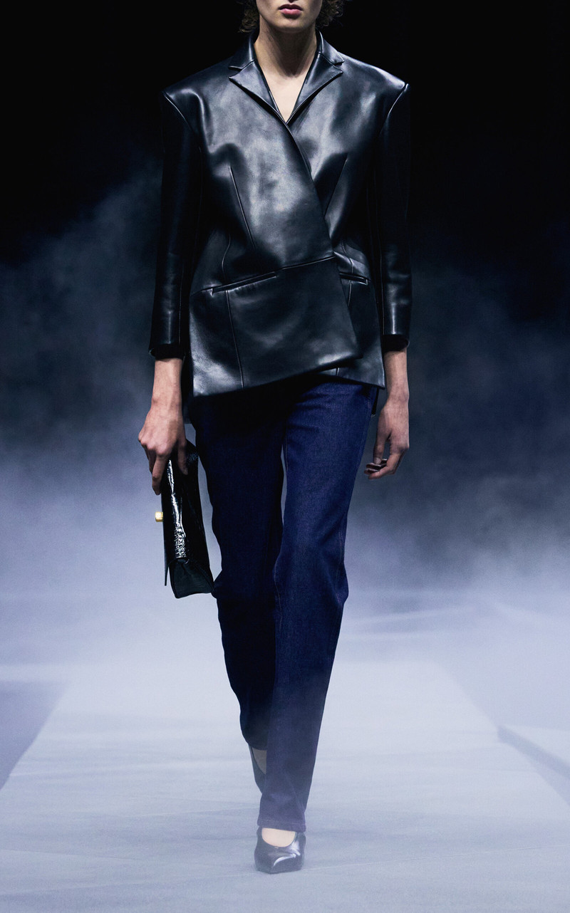 KHAITE Farley Mid-Rise Denim Straight-Leg Jeans dark wash outlook